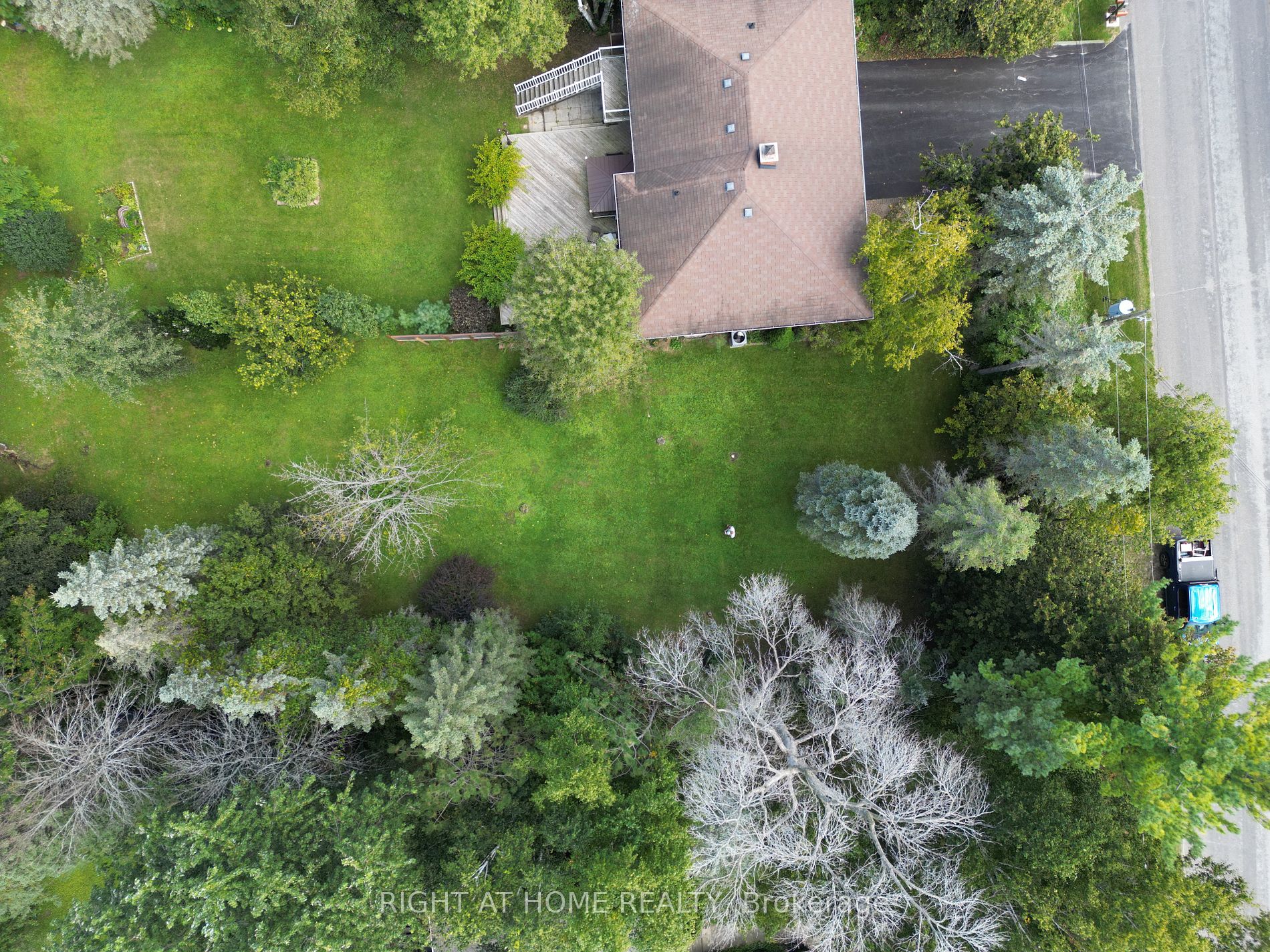 1120 North Shore Drive