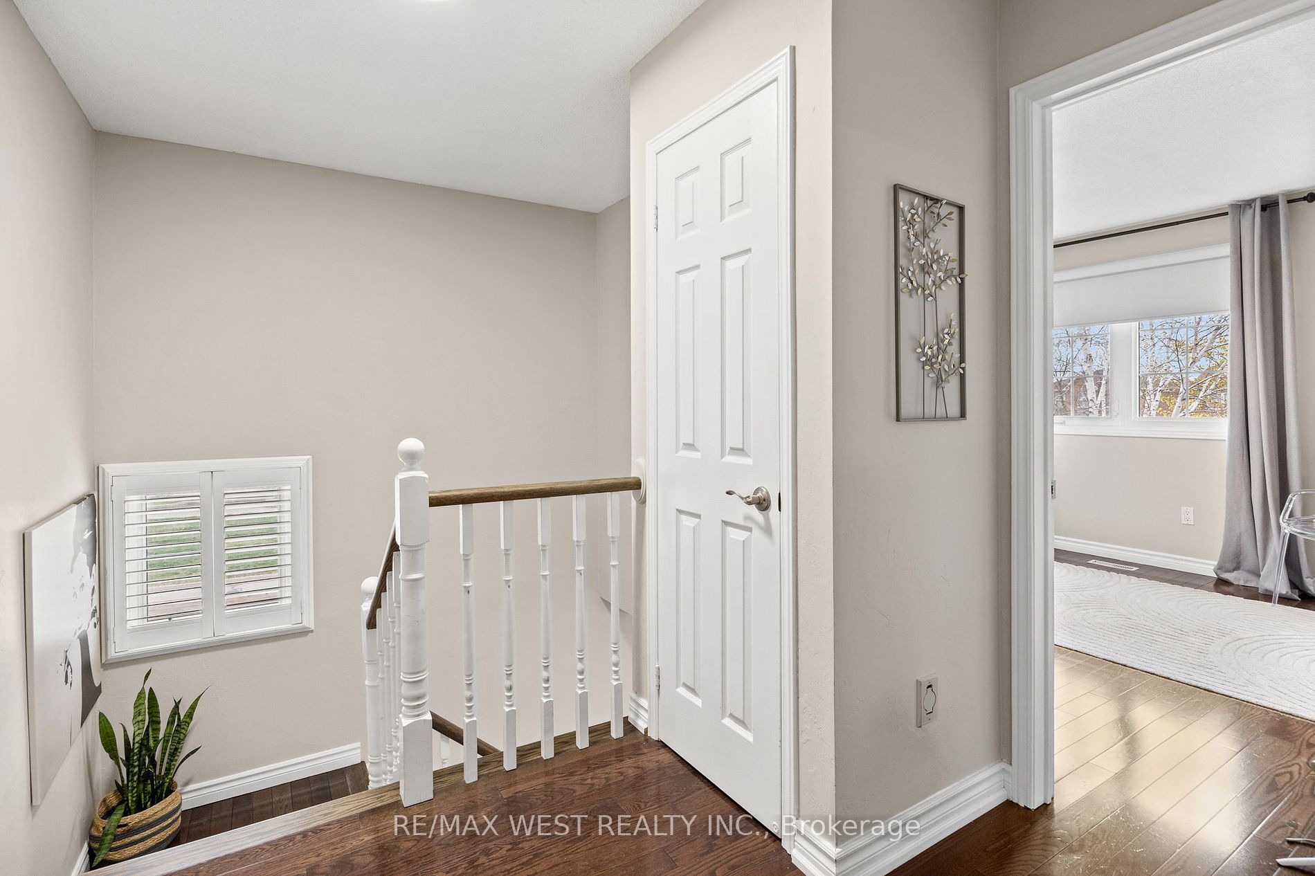 207 Greenock Dr