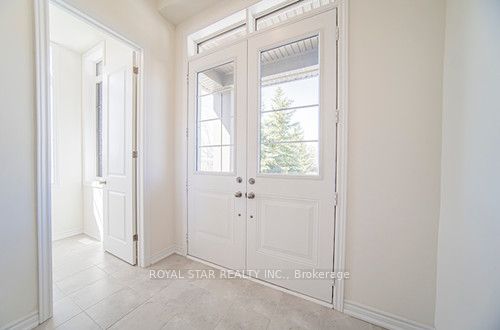72 Weslock Cres