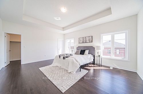 72 Weslock Cres