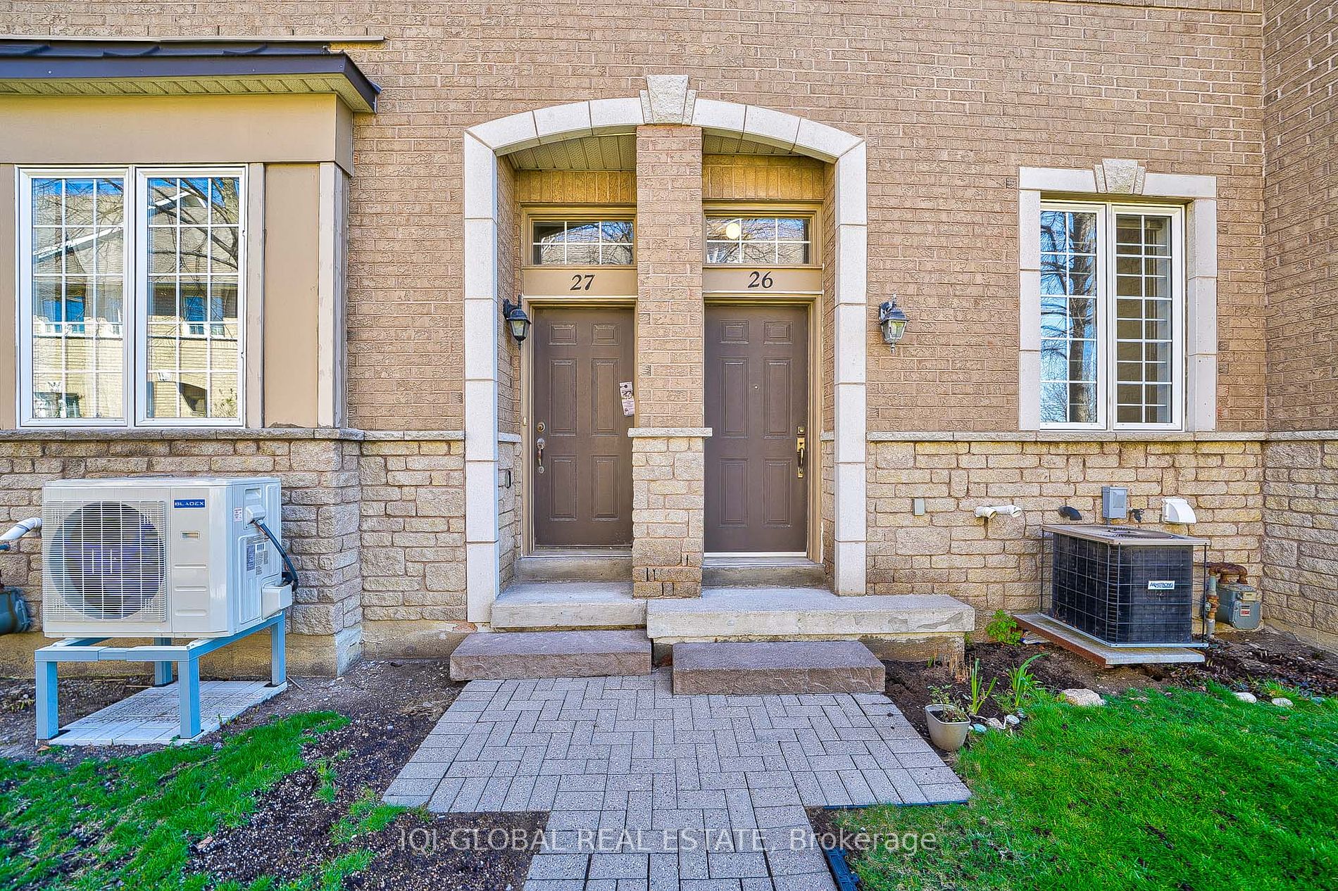 23 Observatory Lane #26