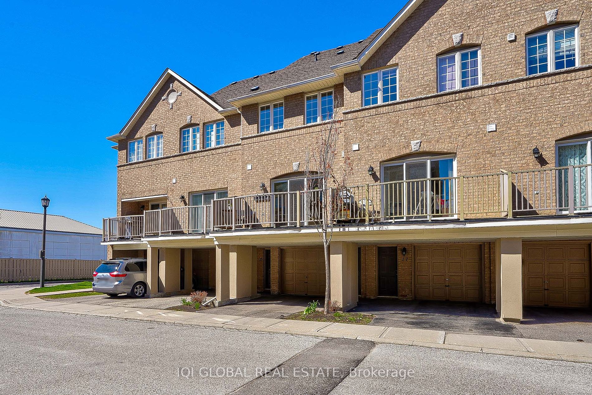 23 Observatory Lane #26