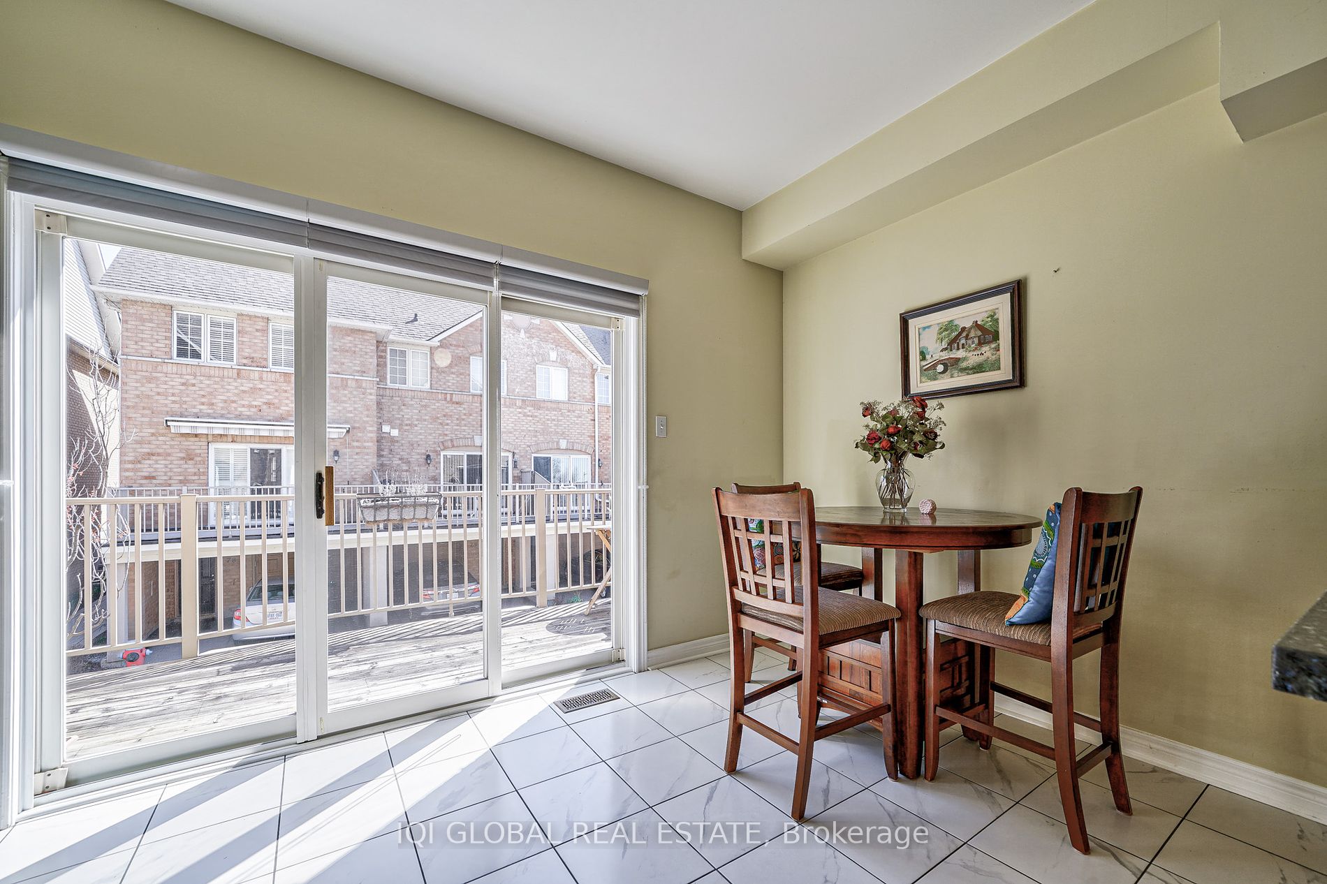 23 Observatory Lane #26