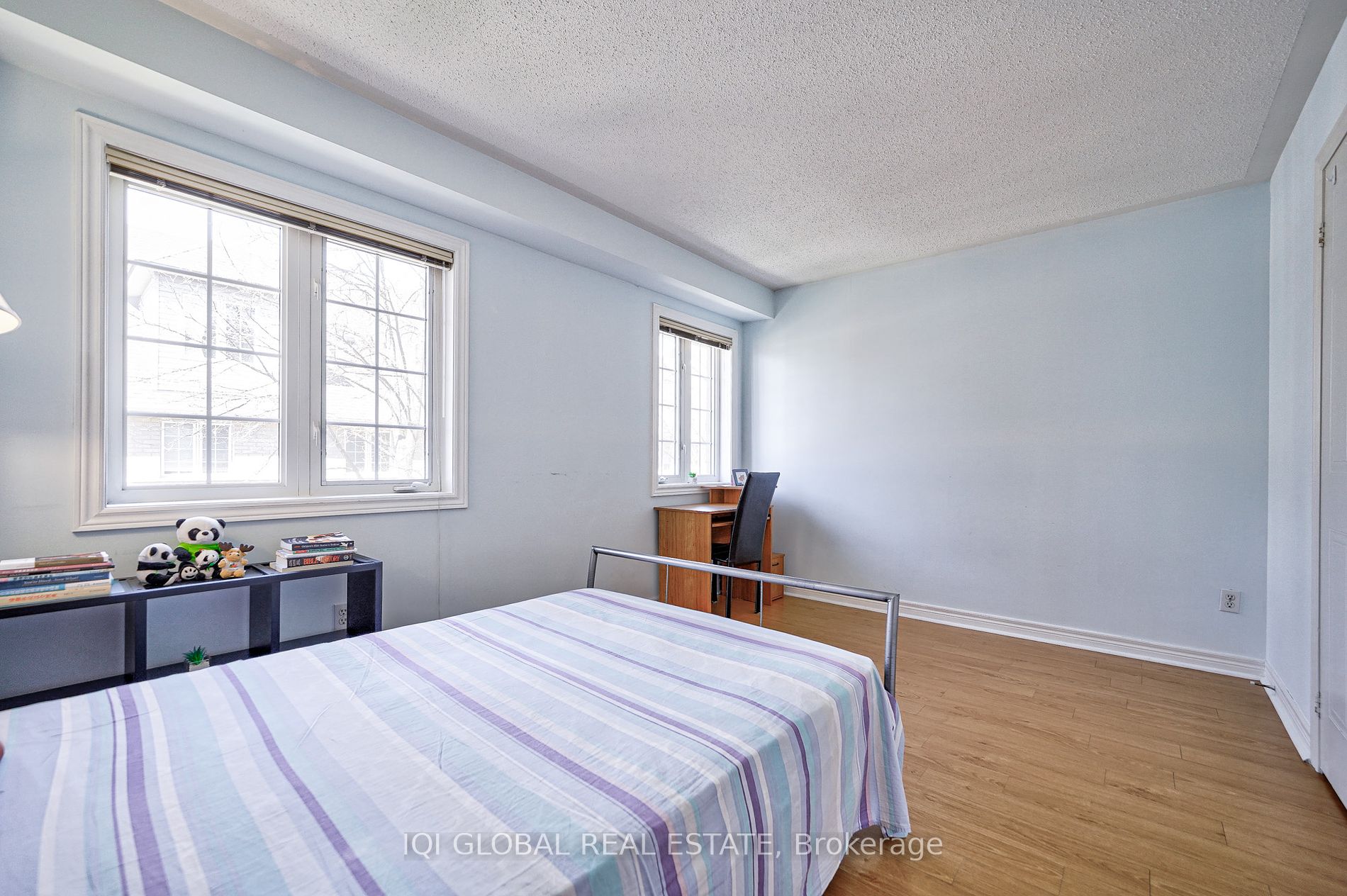 23 Observatory Lane #26