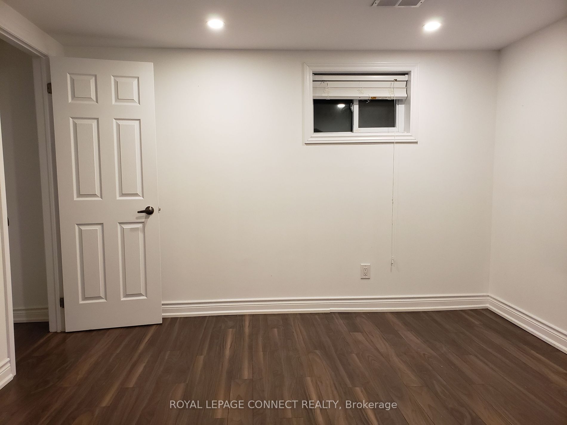 43 Tomlin Cres, #Lower