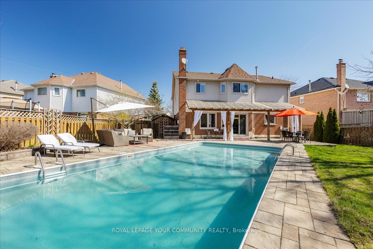 55 Chartwell Crescent