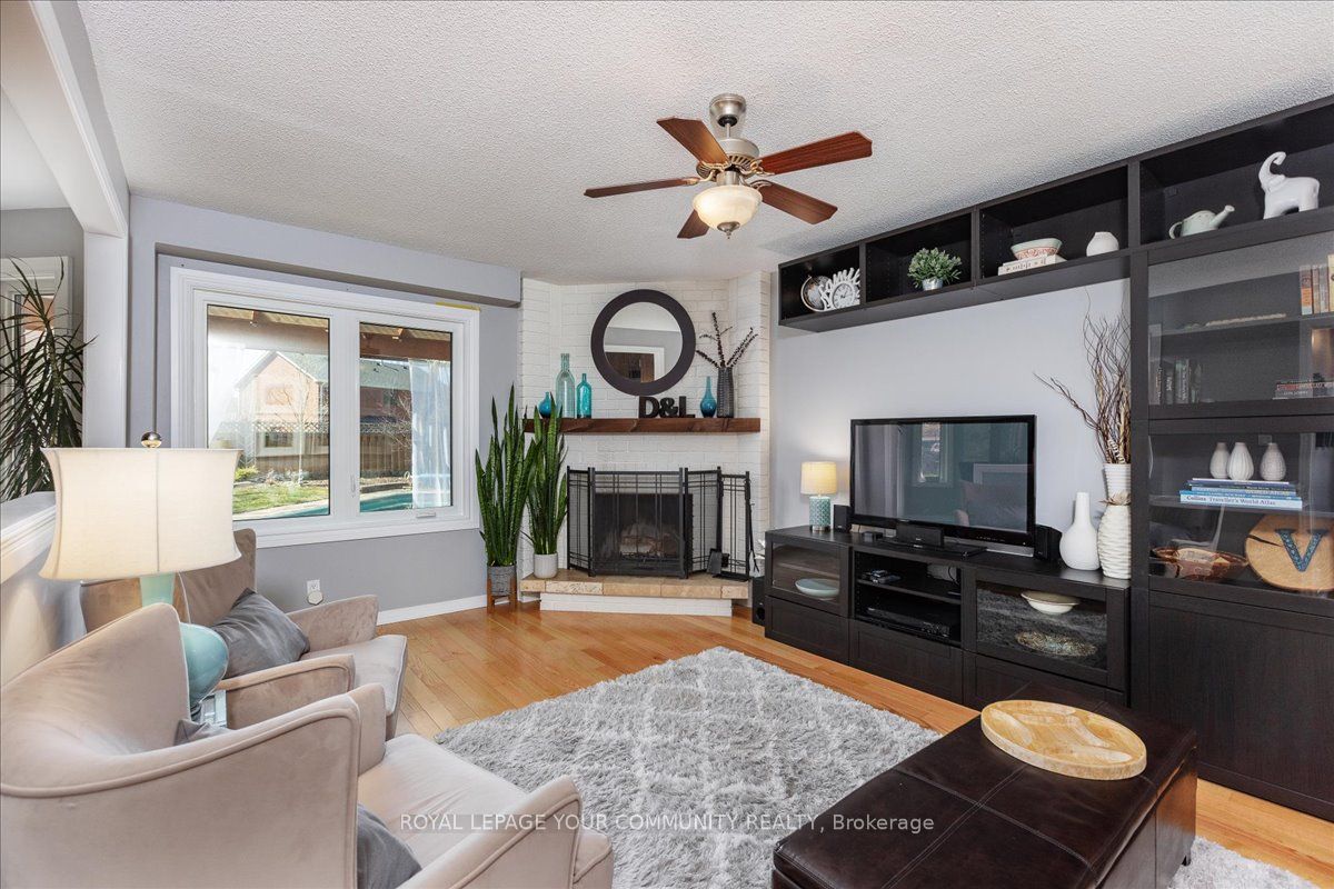 55 Chartwell Crescent