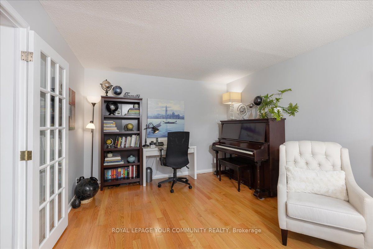 55 Chartwell Crescent