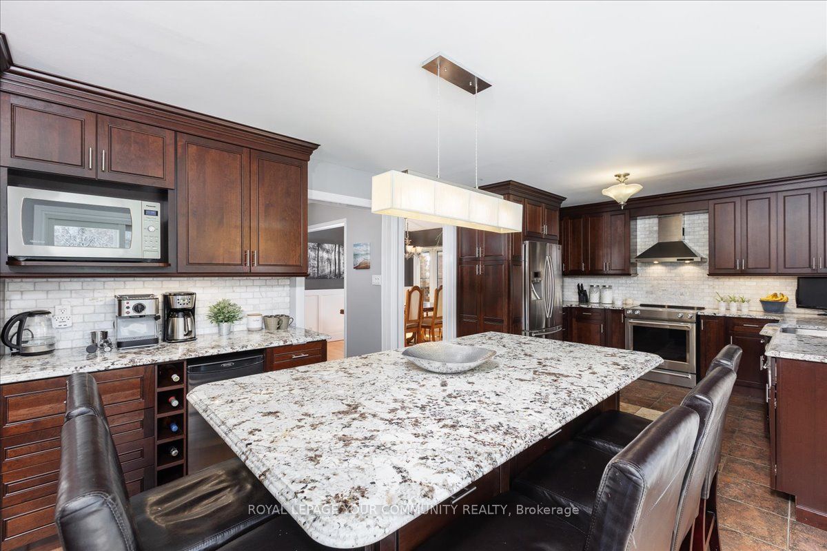 55 Chartwell Crescent