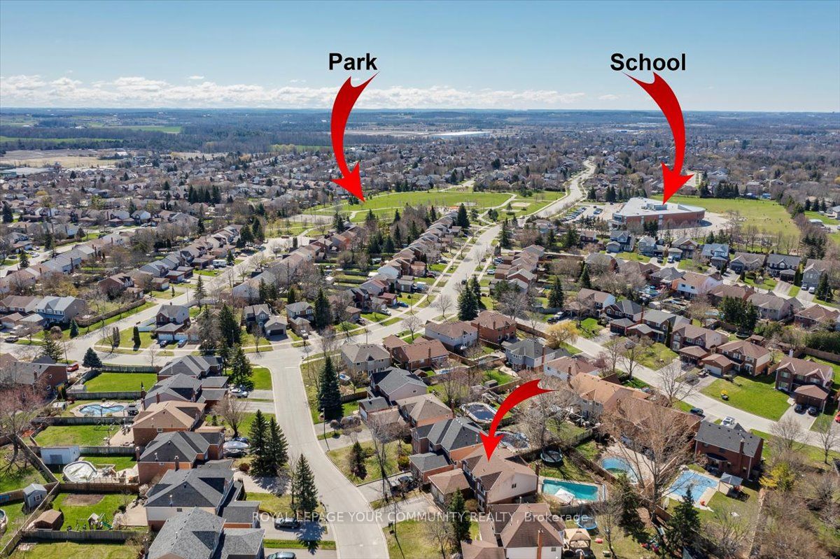 55 Chartwell Crescent