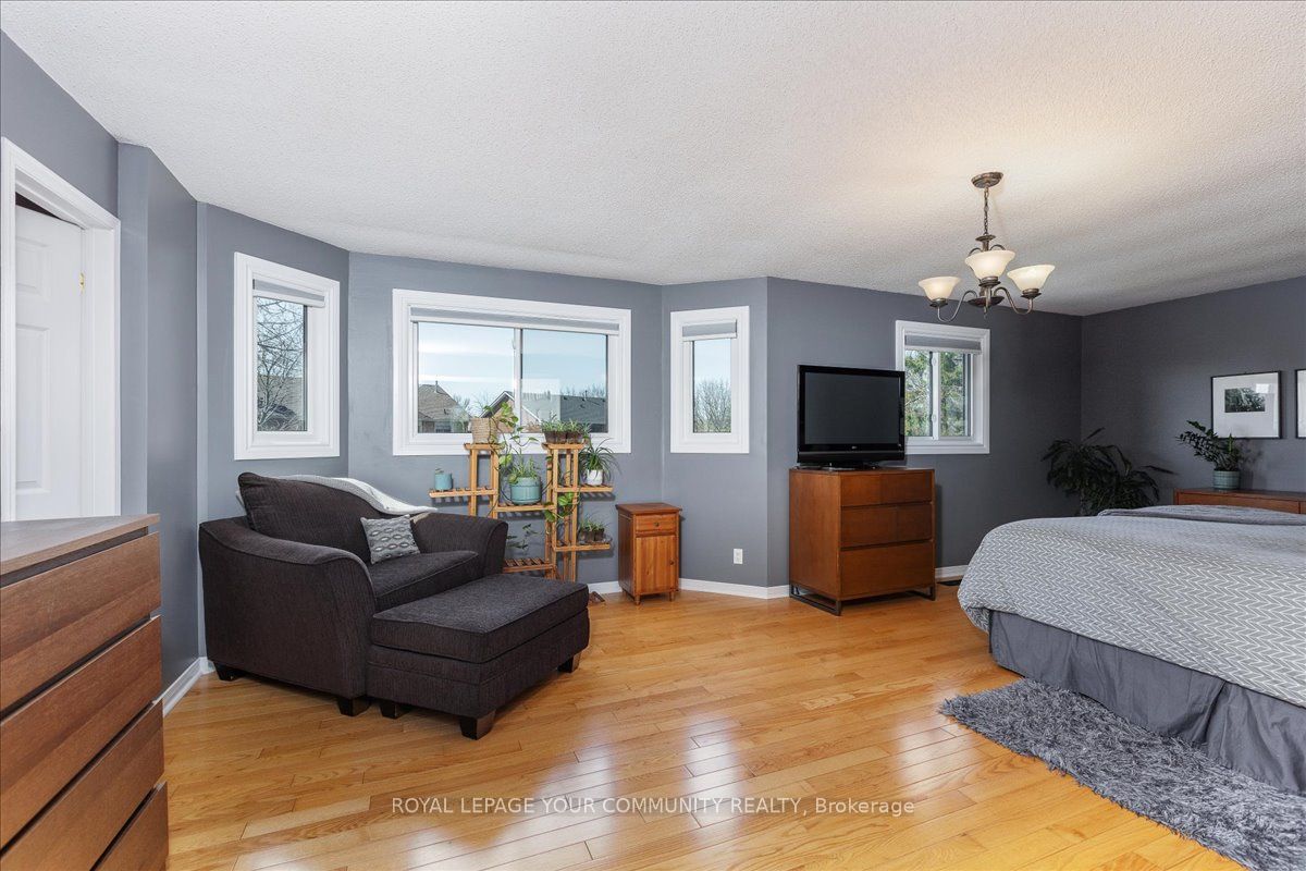 55 Chartwell Crescent