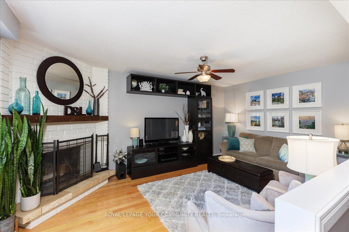 55 Chartwell Crescent