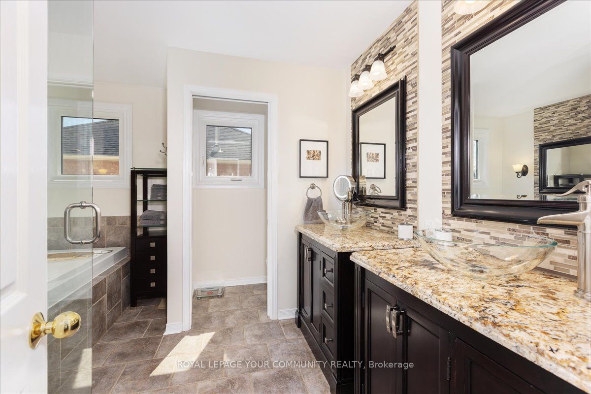 55 Chartwell Crescent