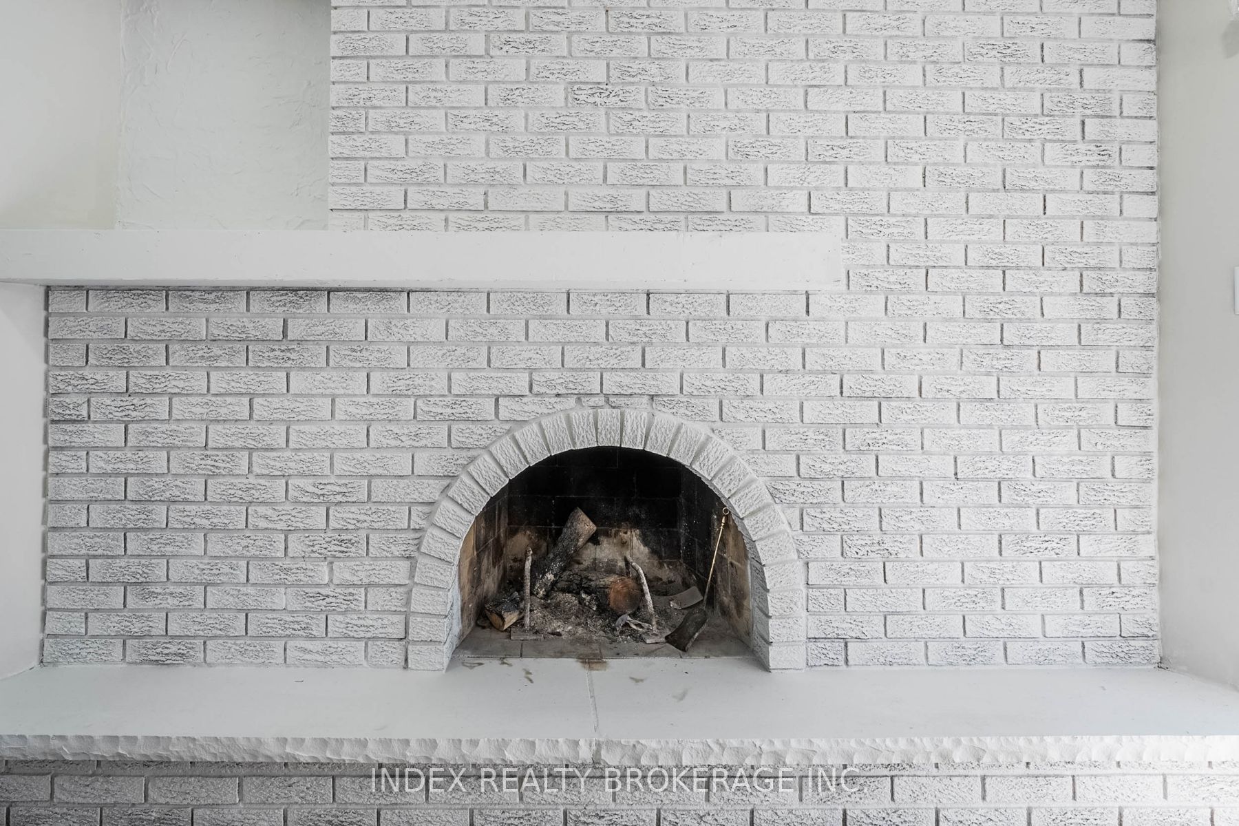 15295 11TH CONCESSION