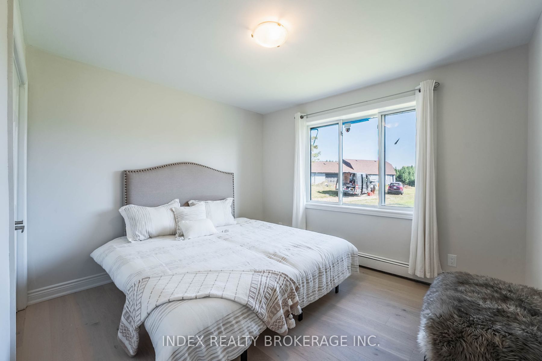 15295 11TH CONCESSION