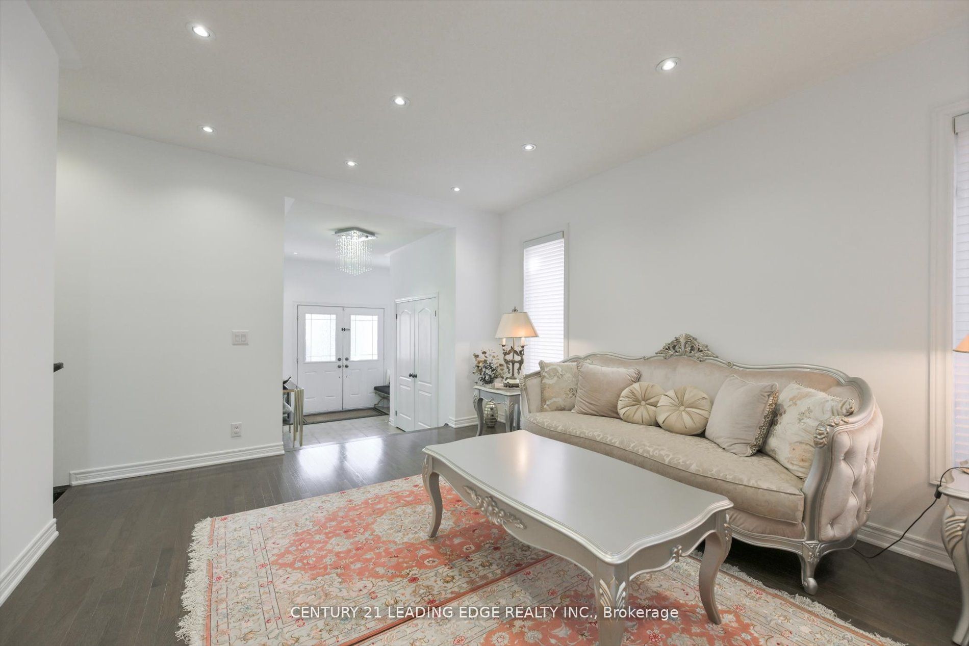 18 Kerr Lane