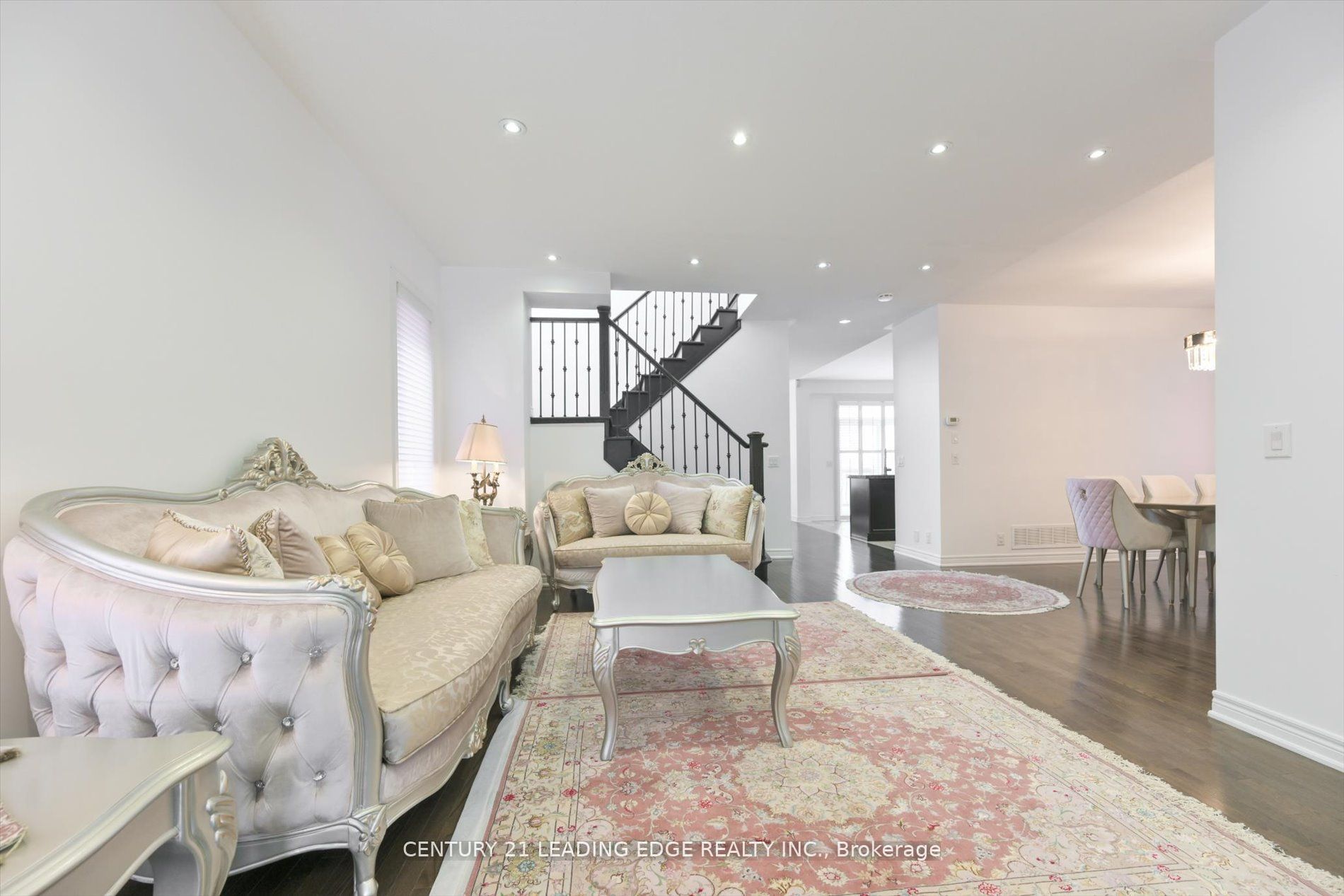 18 Kerr Lane
