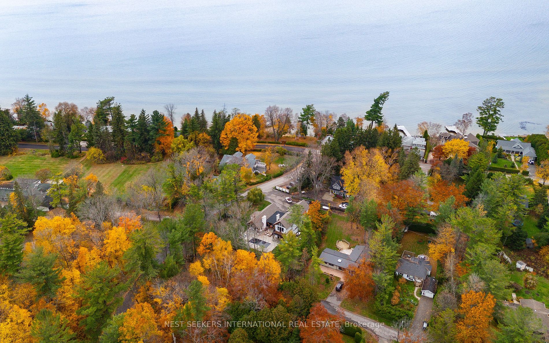 11 Sibbald Crescent