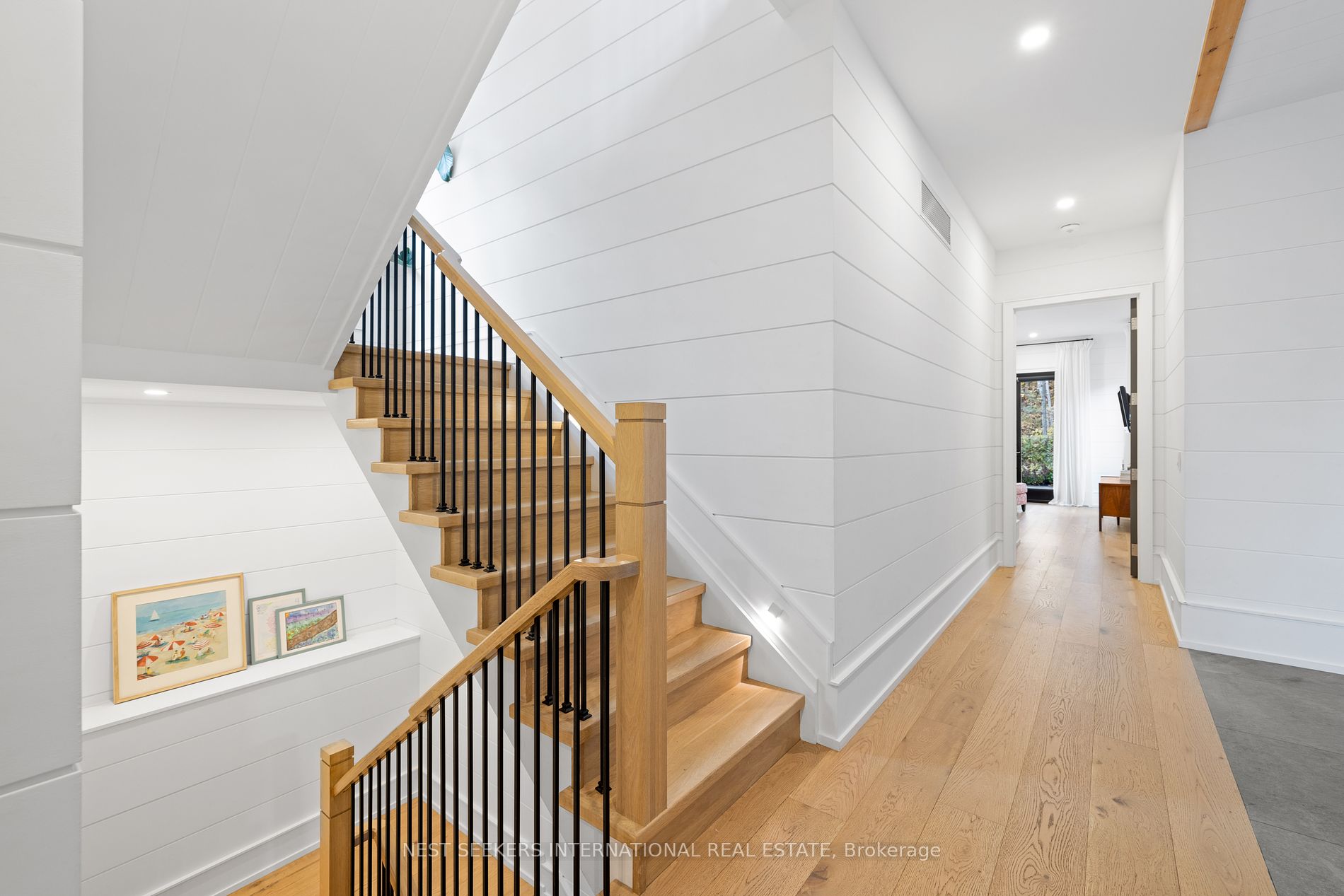 11 Sibbald Crescent