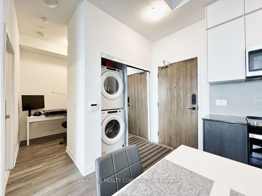 100 Eagle Rock Way, #1201