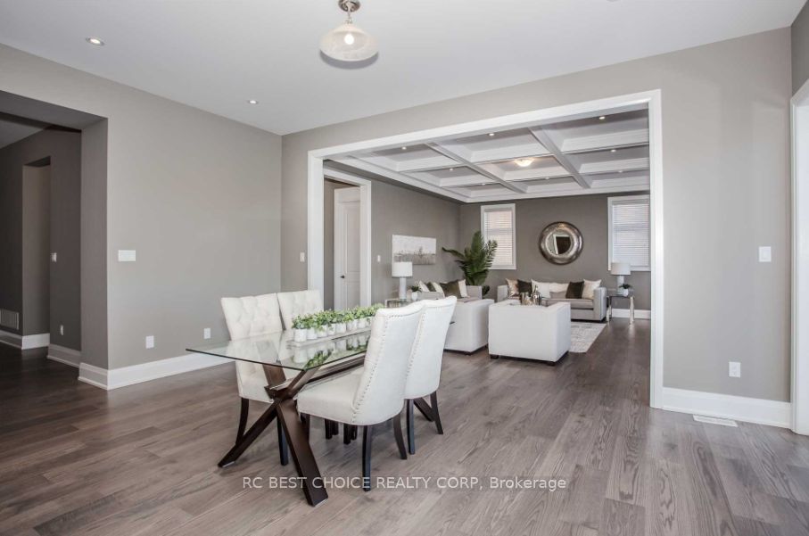 10 Ridgepoint Road