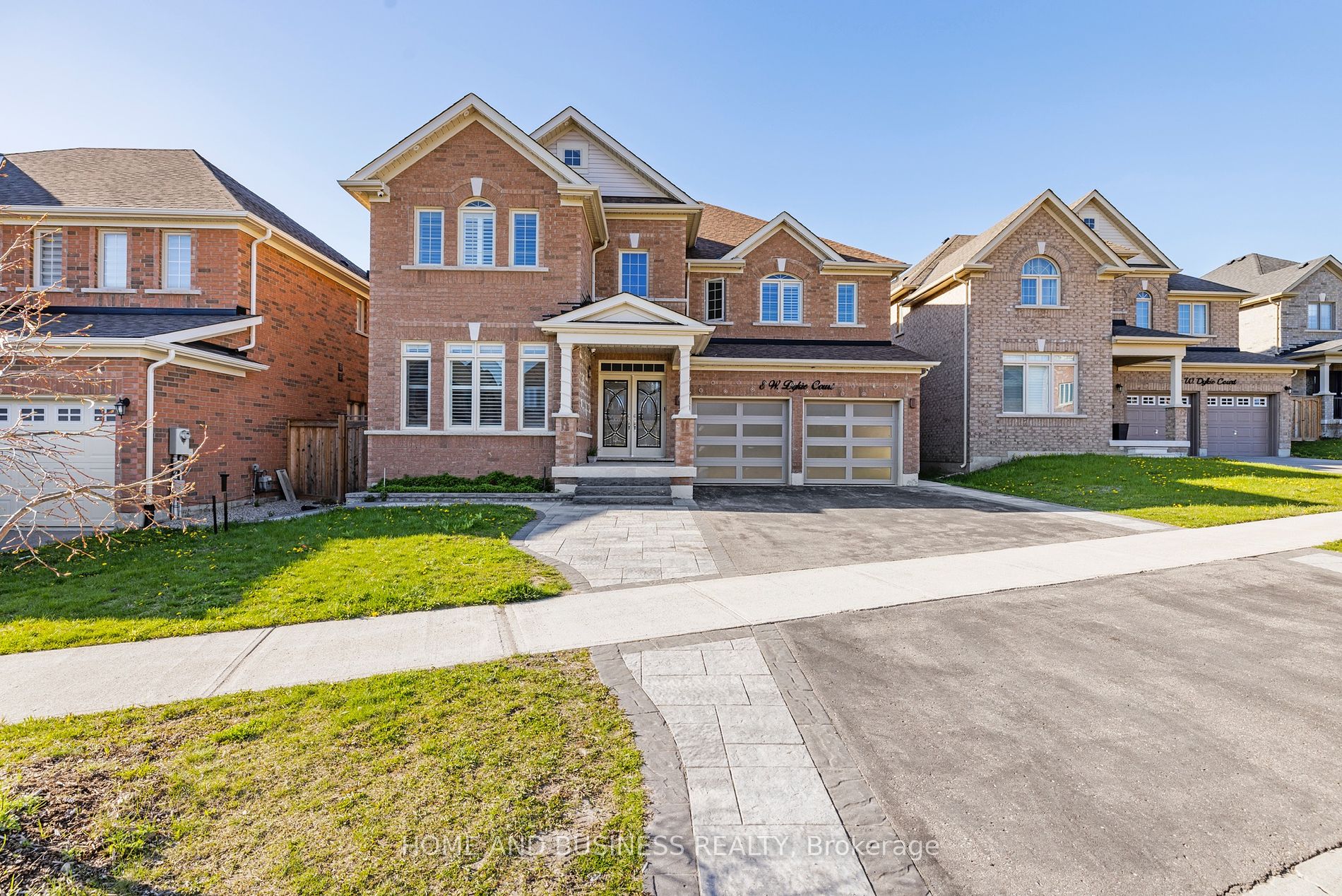 8 W. Dykie Court