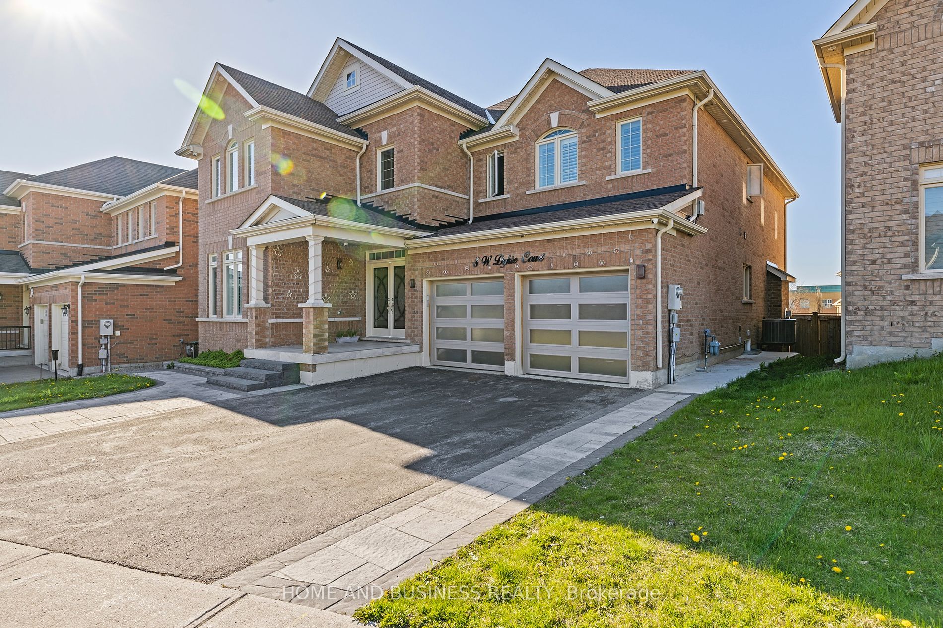 8 W. Dykie Court