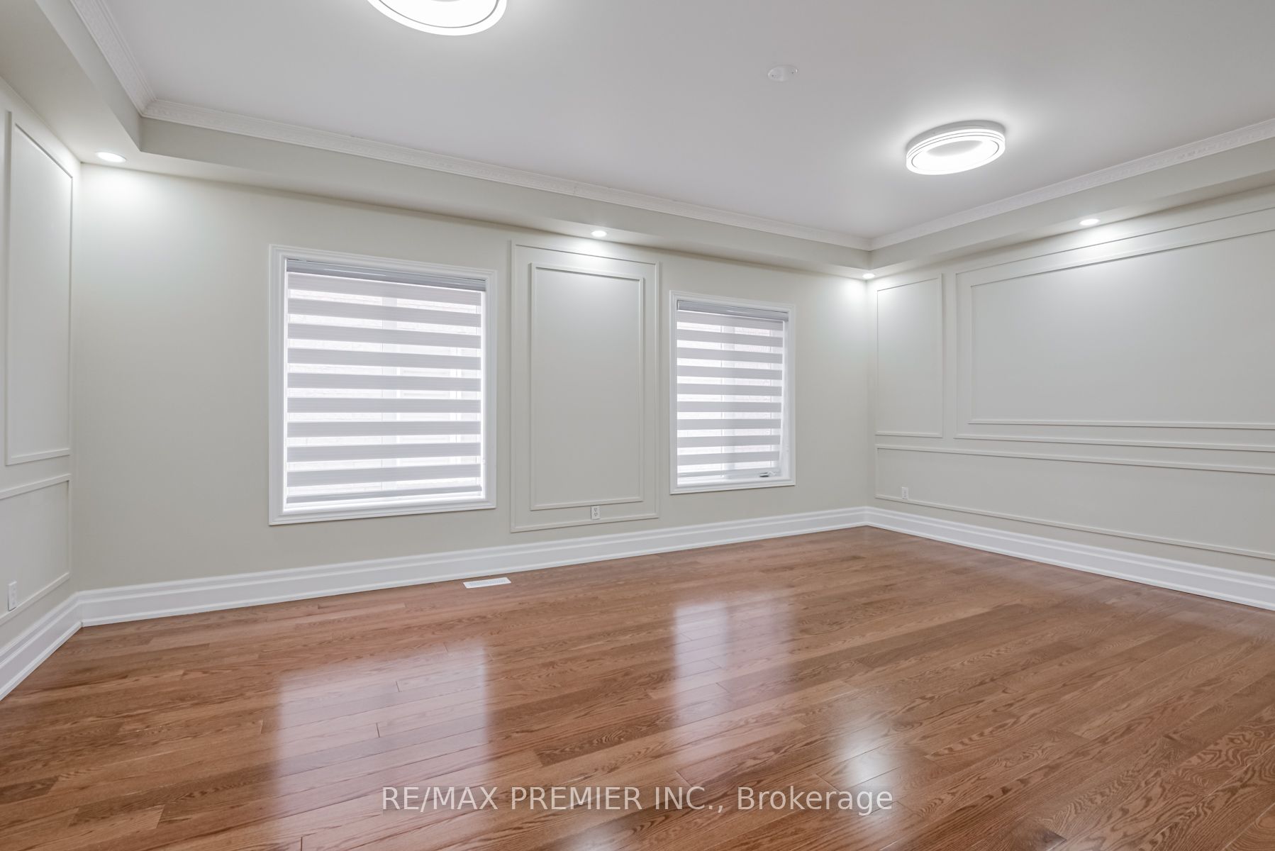 37 Colombo Cres