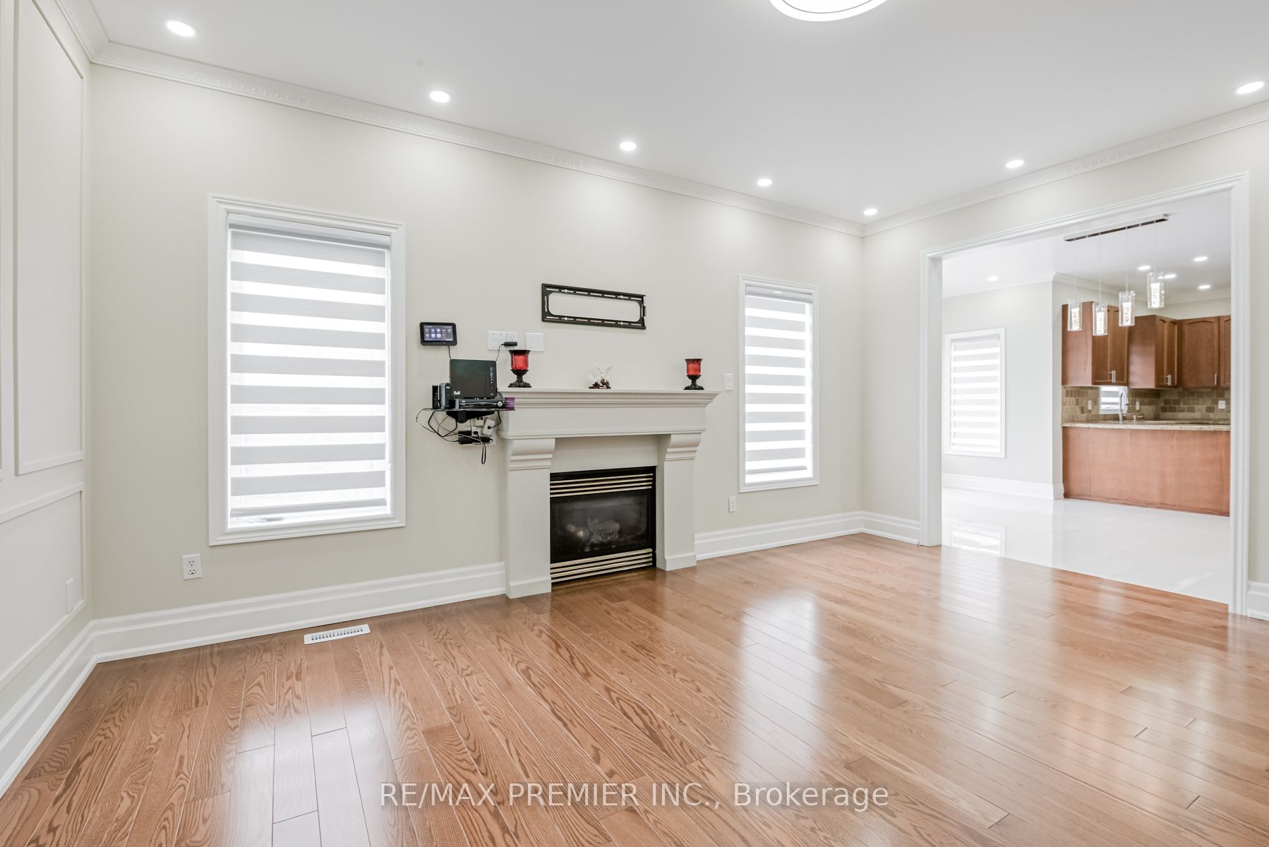 37 Colombo Cres