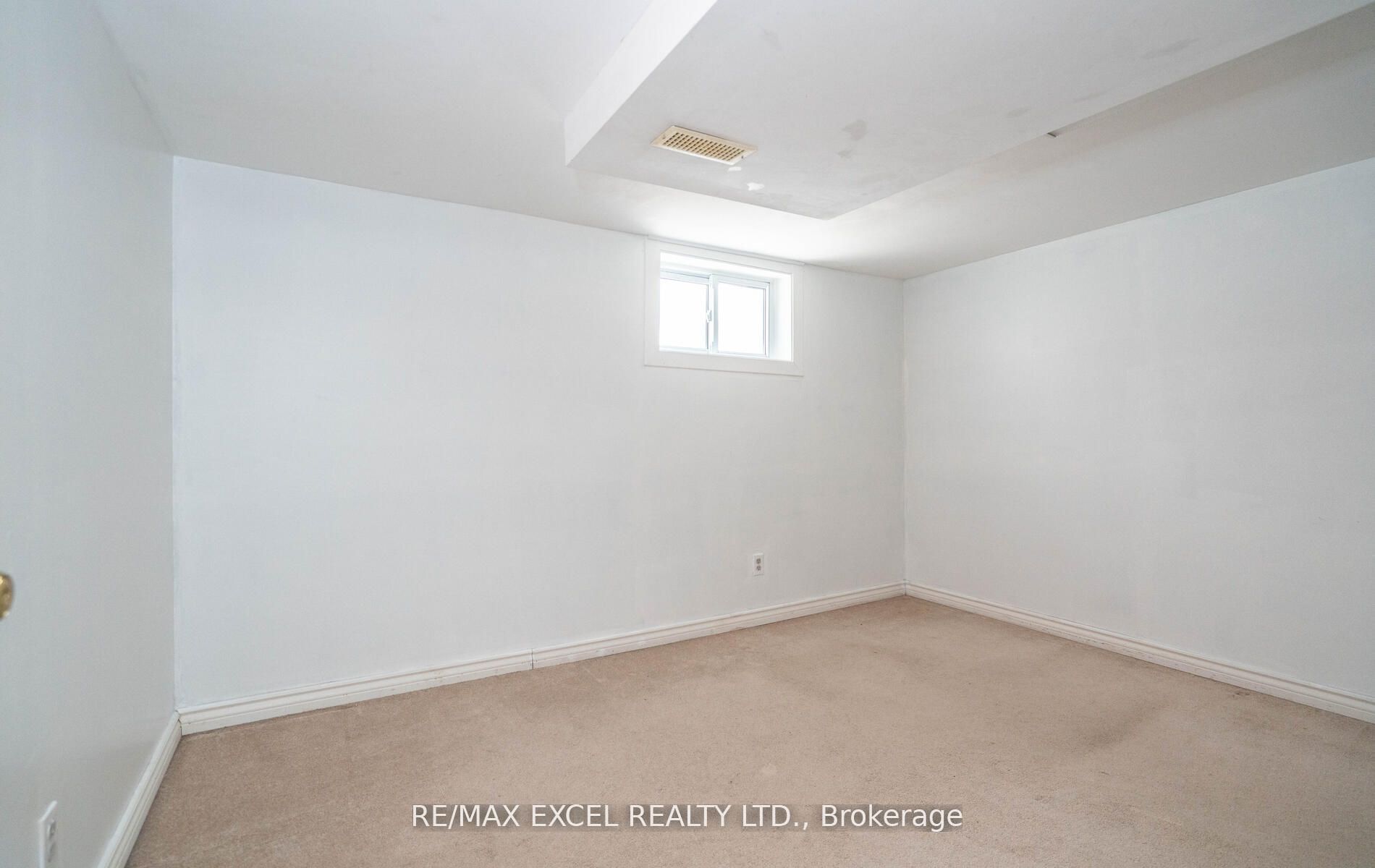 104 Highland Park Blvd