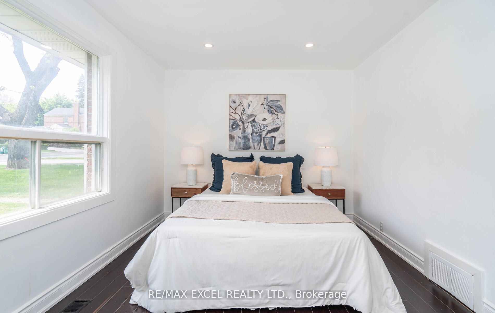 104 Highland Park Blvd