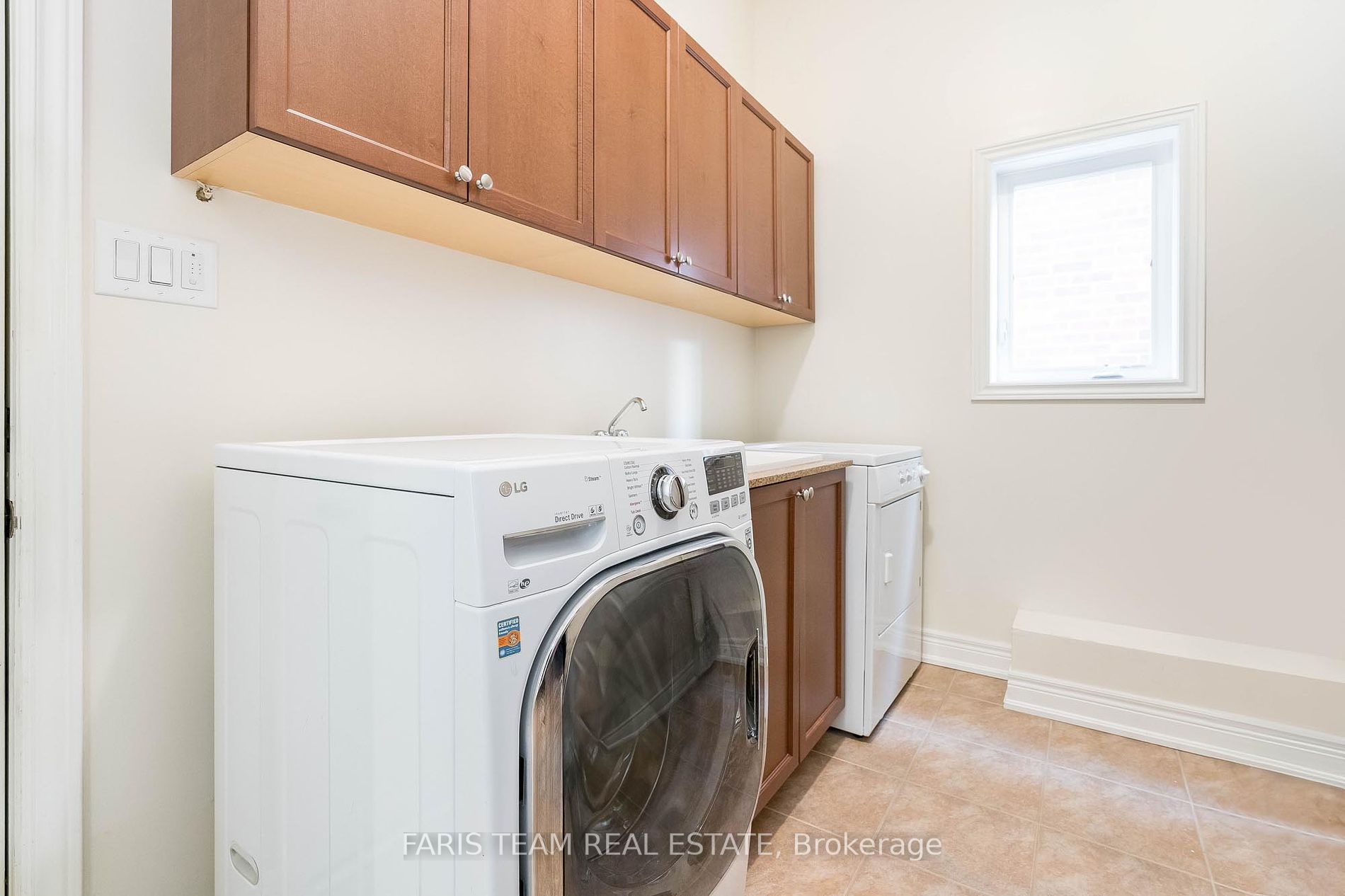 1158 Quaker Trail