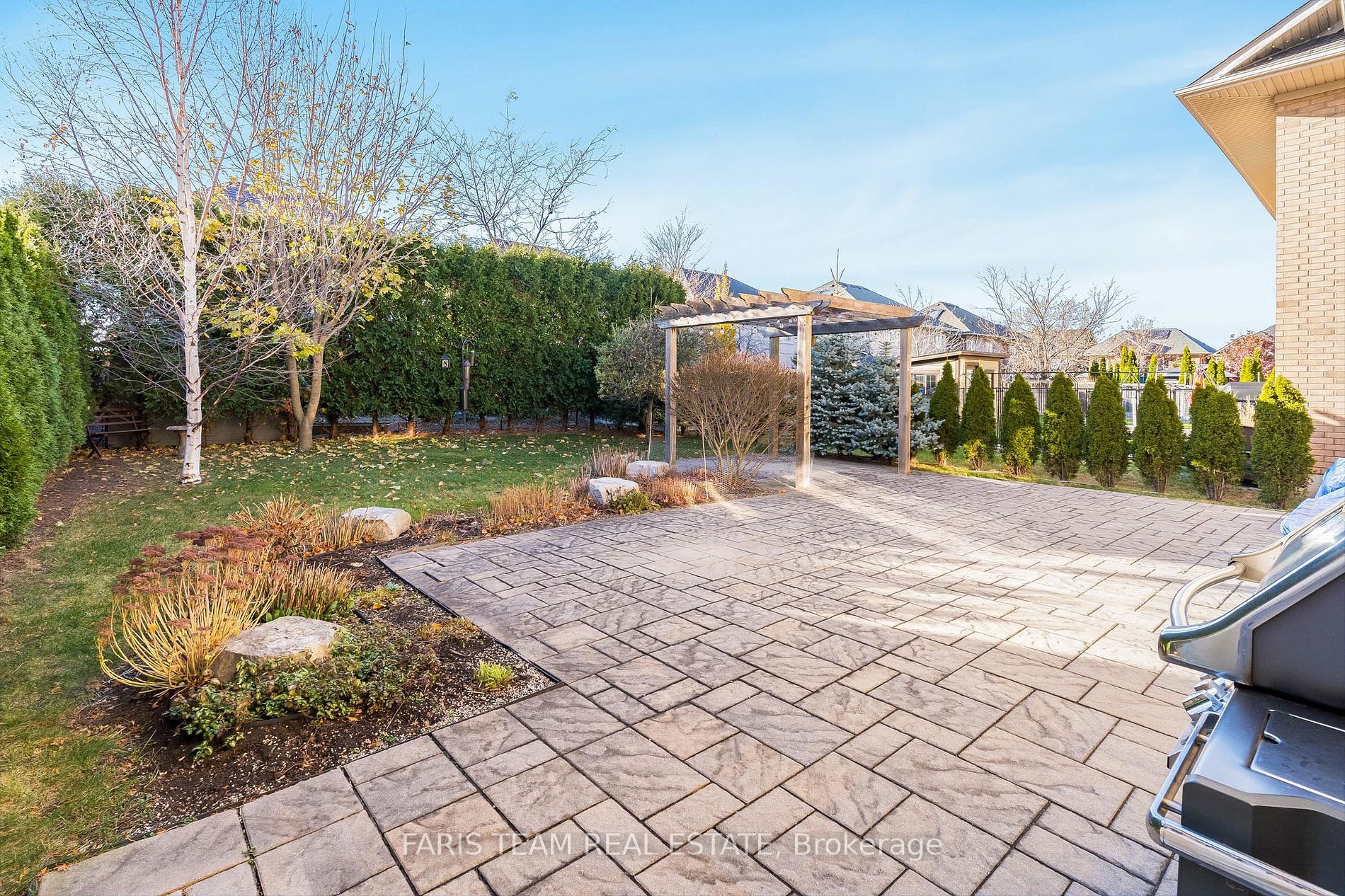 1158 Quaker Trail