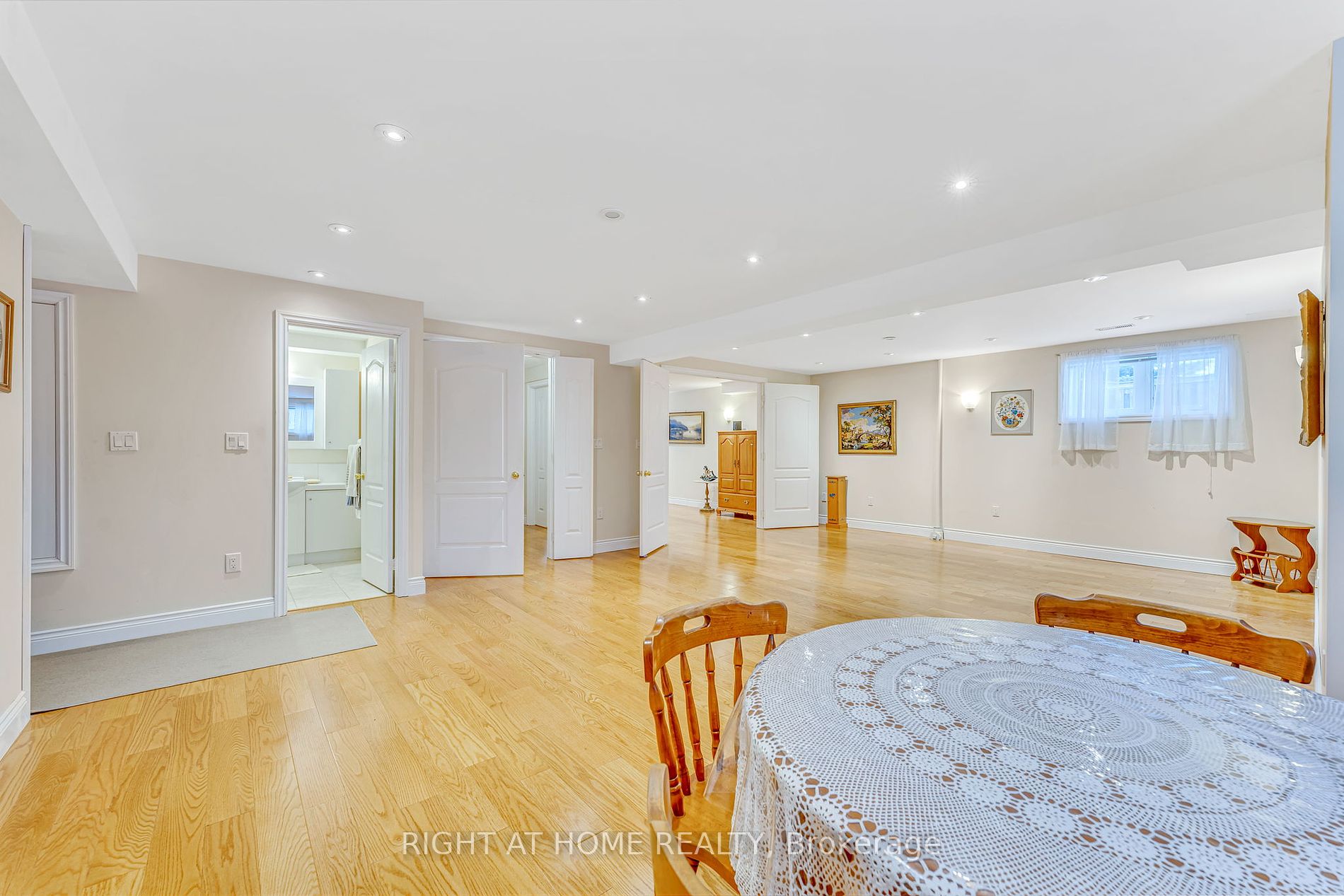 1080 Broughton Lane