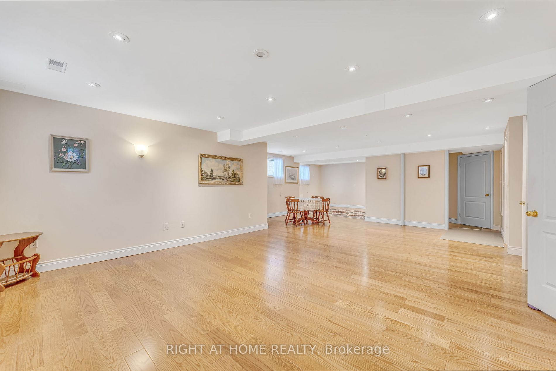 1080 Broughton Lane