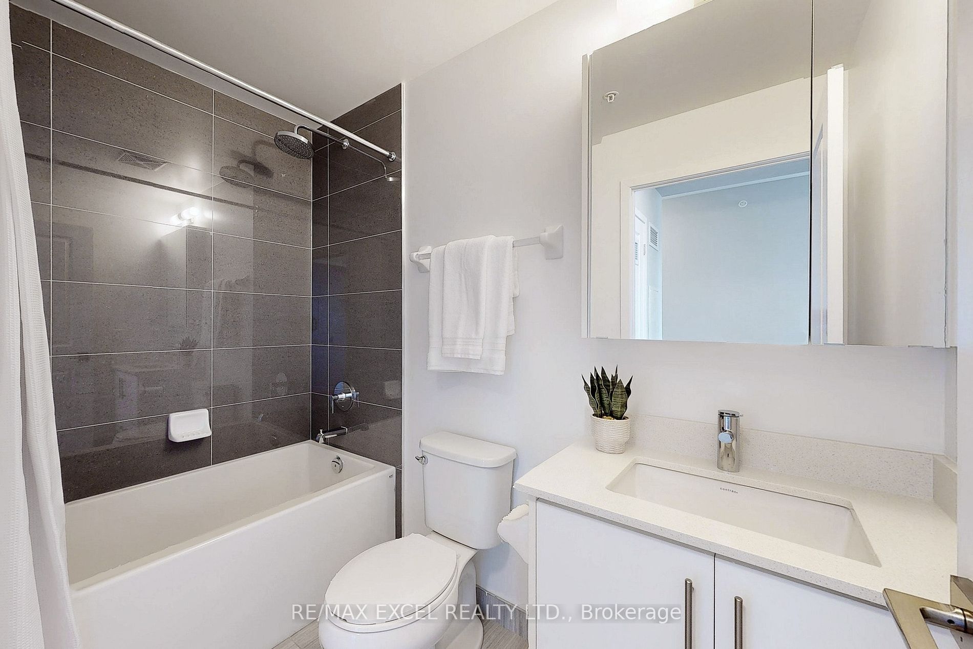 85 Oneida Cres, #1009