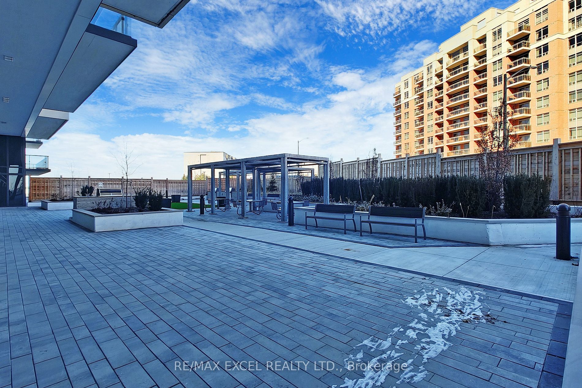 85 Oneida Cres, #1009