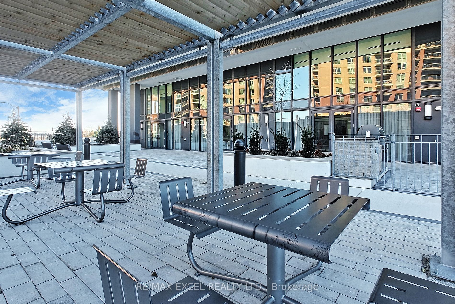 85 Oneida Cres, #1009