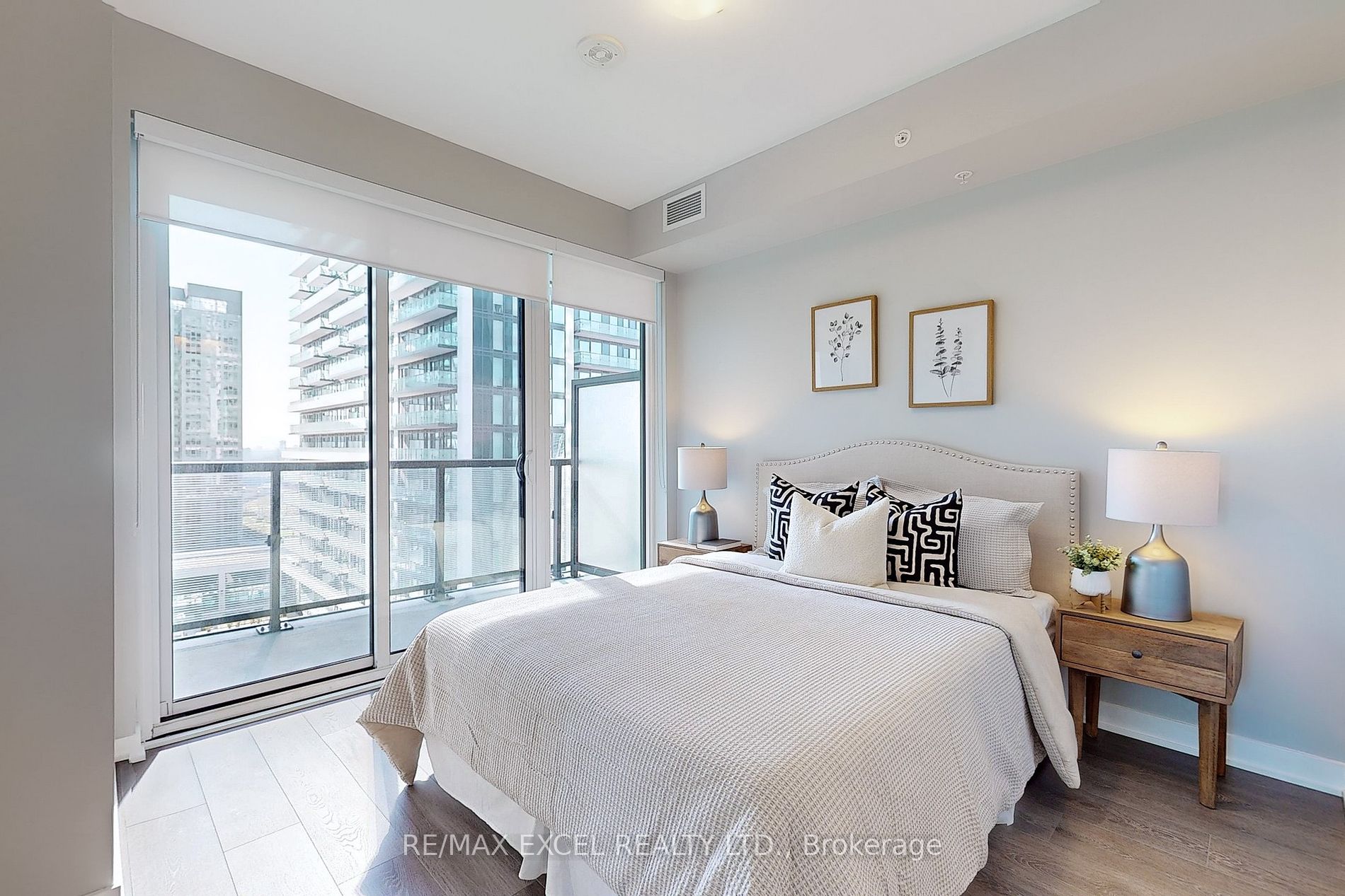 85 Oneida Cres, #1009