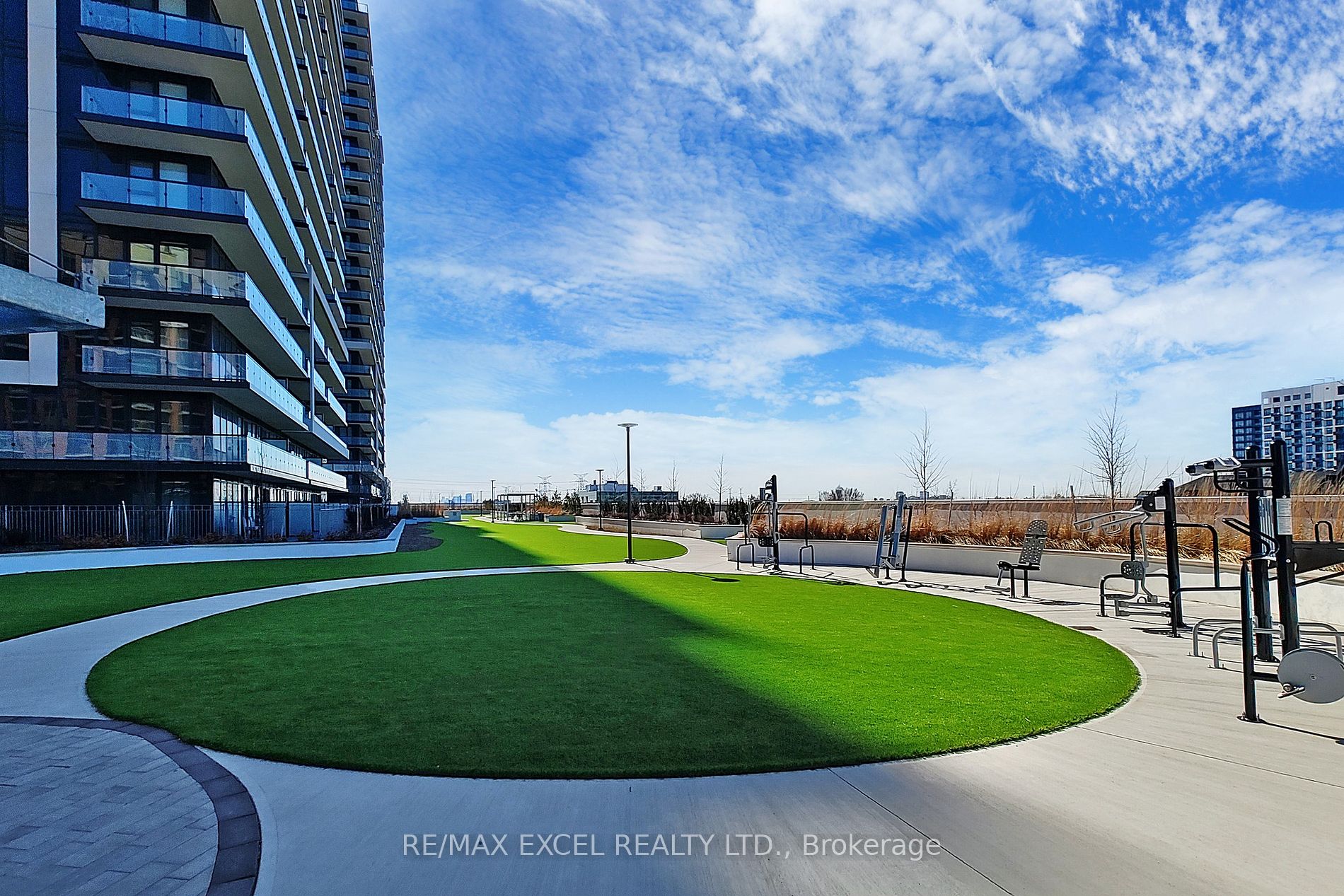 85 Oneida Cres, #1009