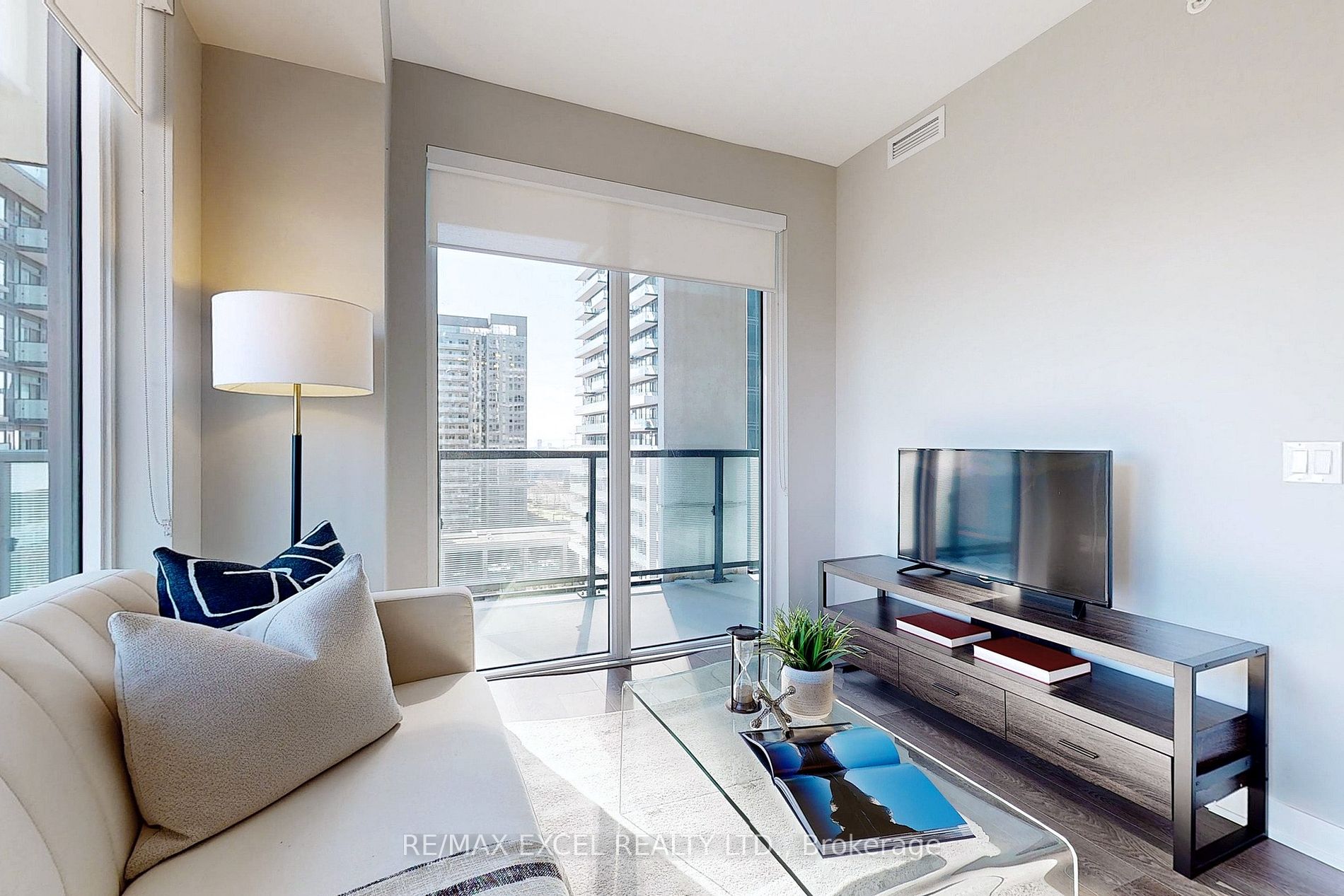 85 Oneida Cres, #1009
