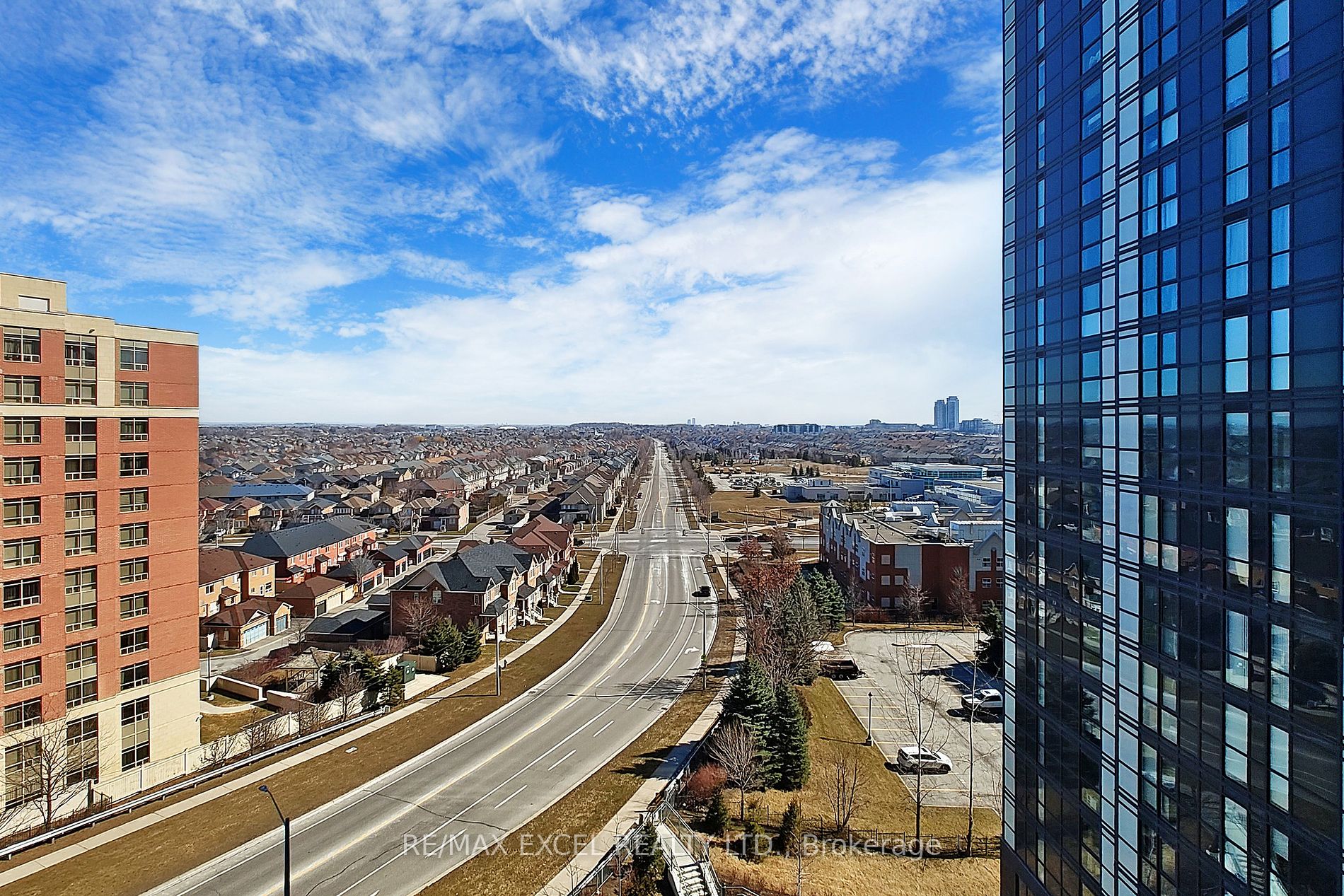 85 Oneida Cres, #1009