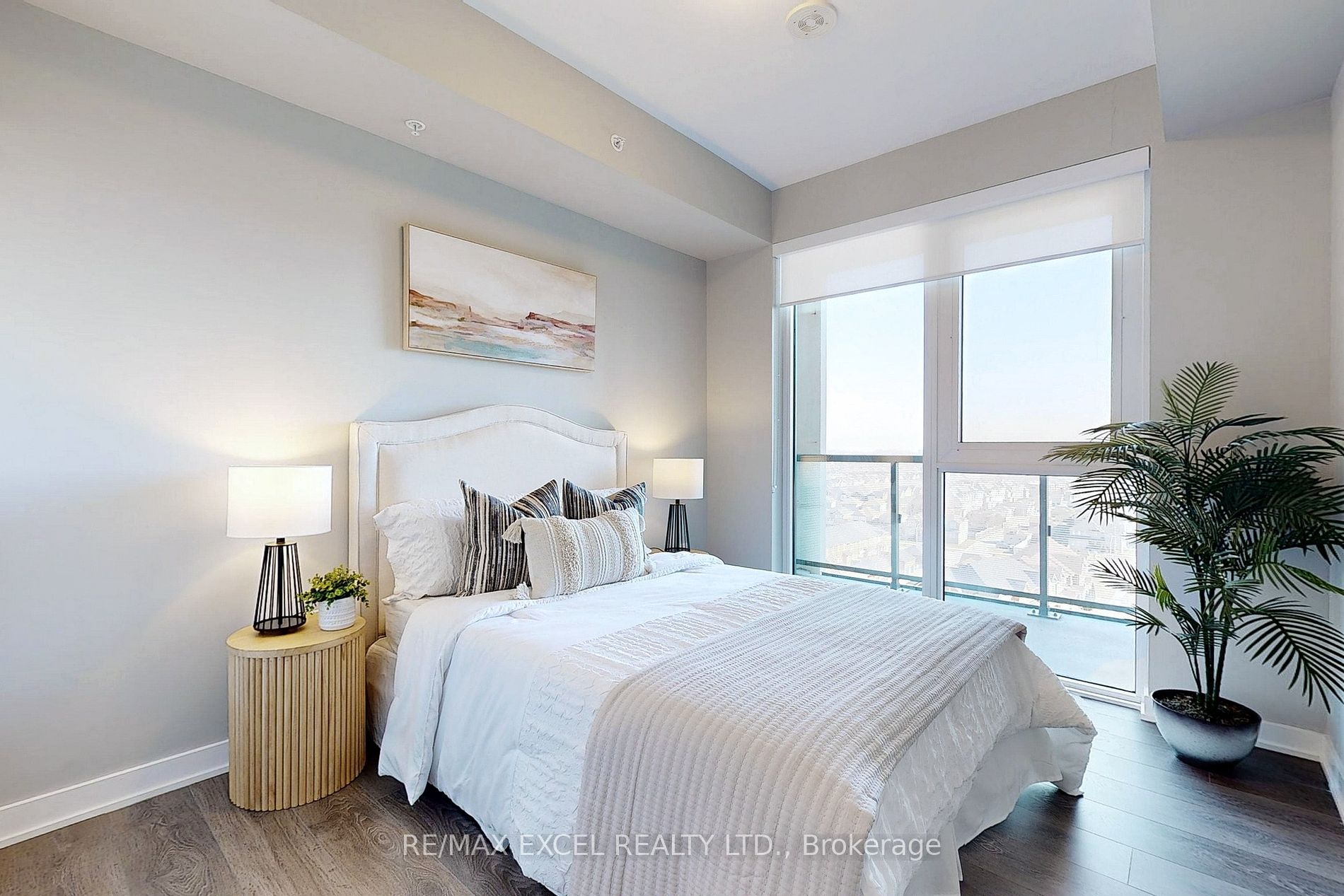 85 Oneida Cres, #1009