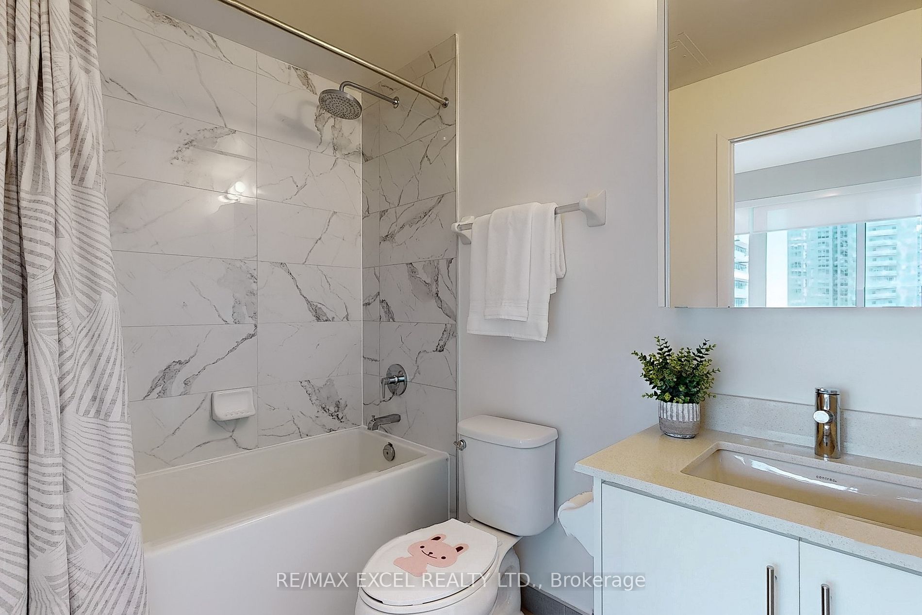 85 Oneida Cres, #1009