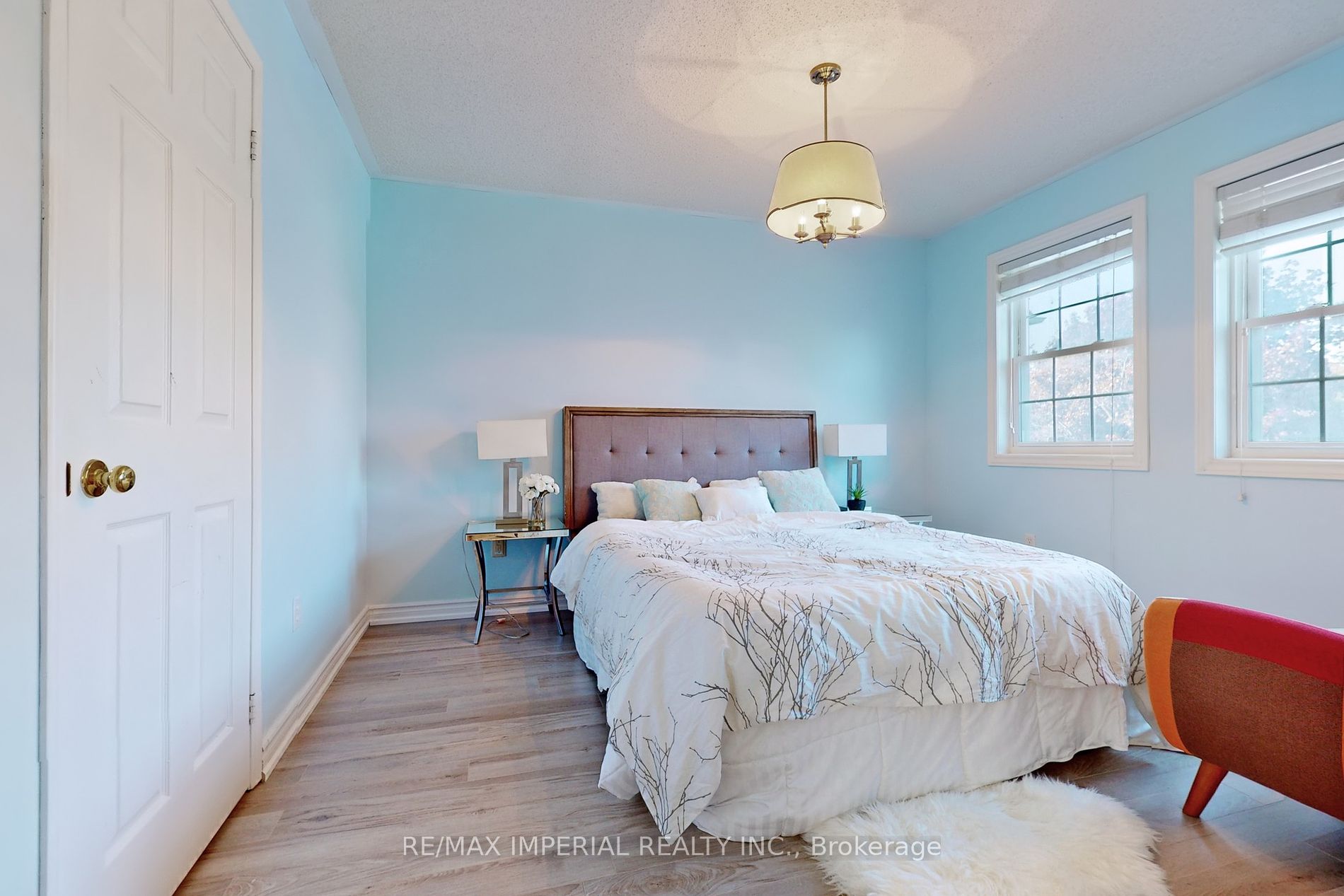 158 Chambers Cres