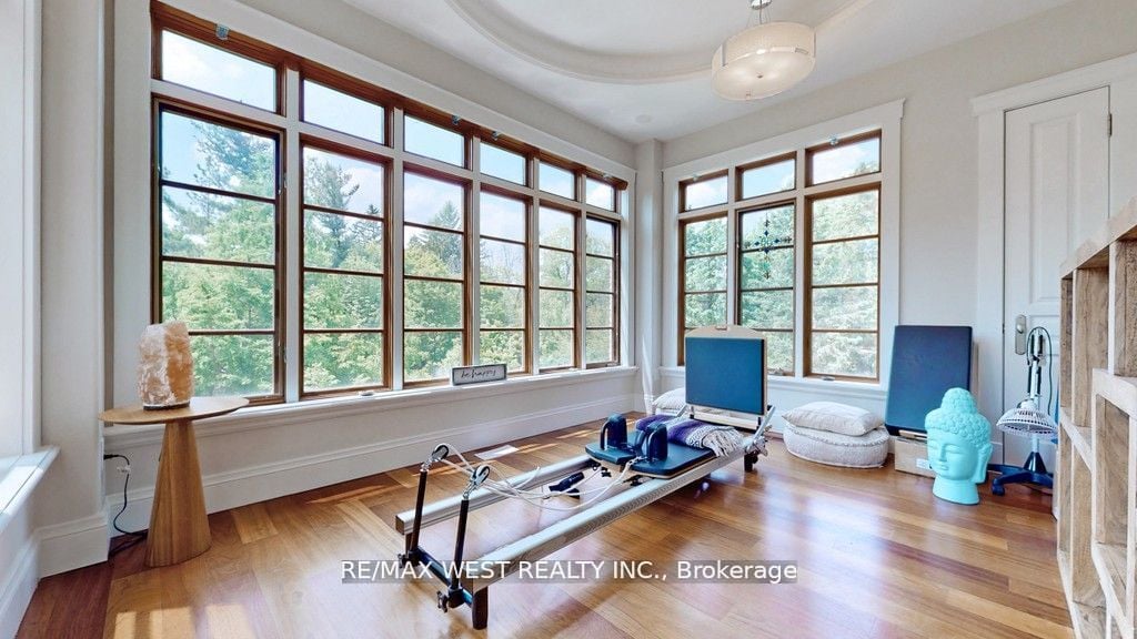 32 Daleview Crt