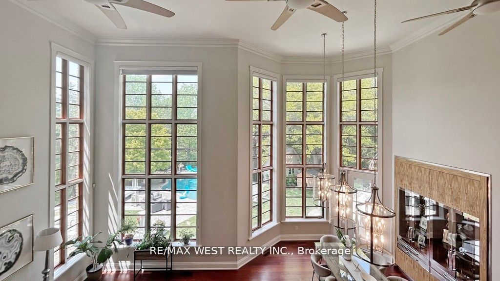 32 Daleview Crt