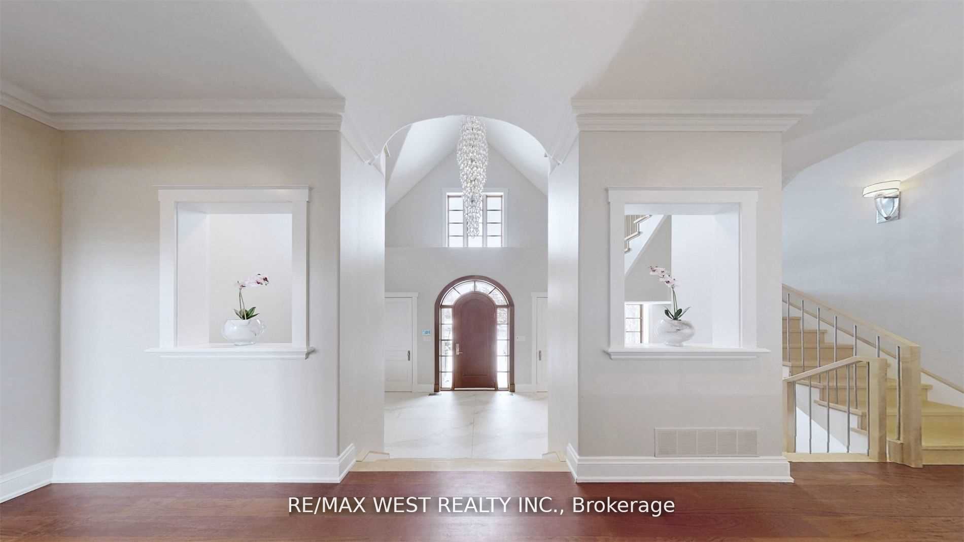 32 Daleview Crt