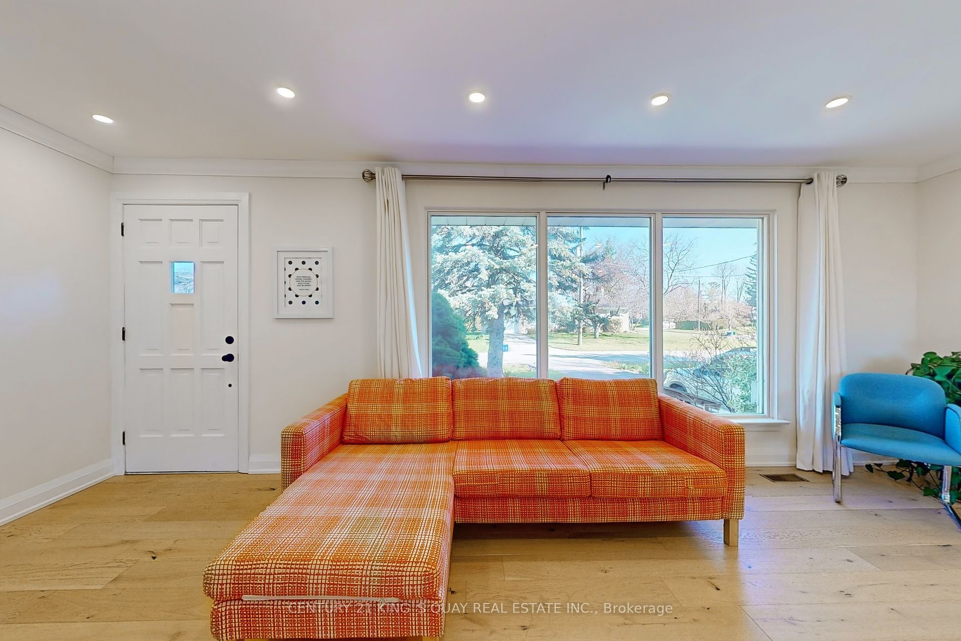 4 Honeybourne Cres
