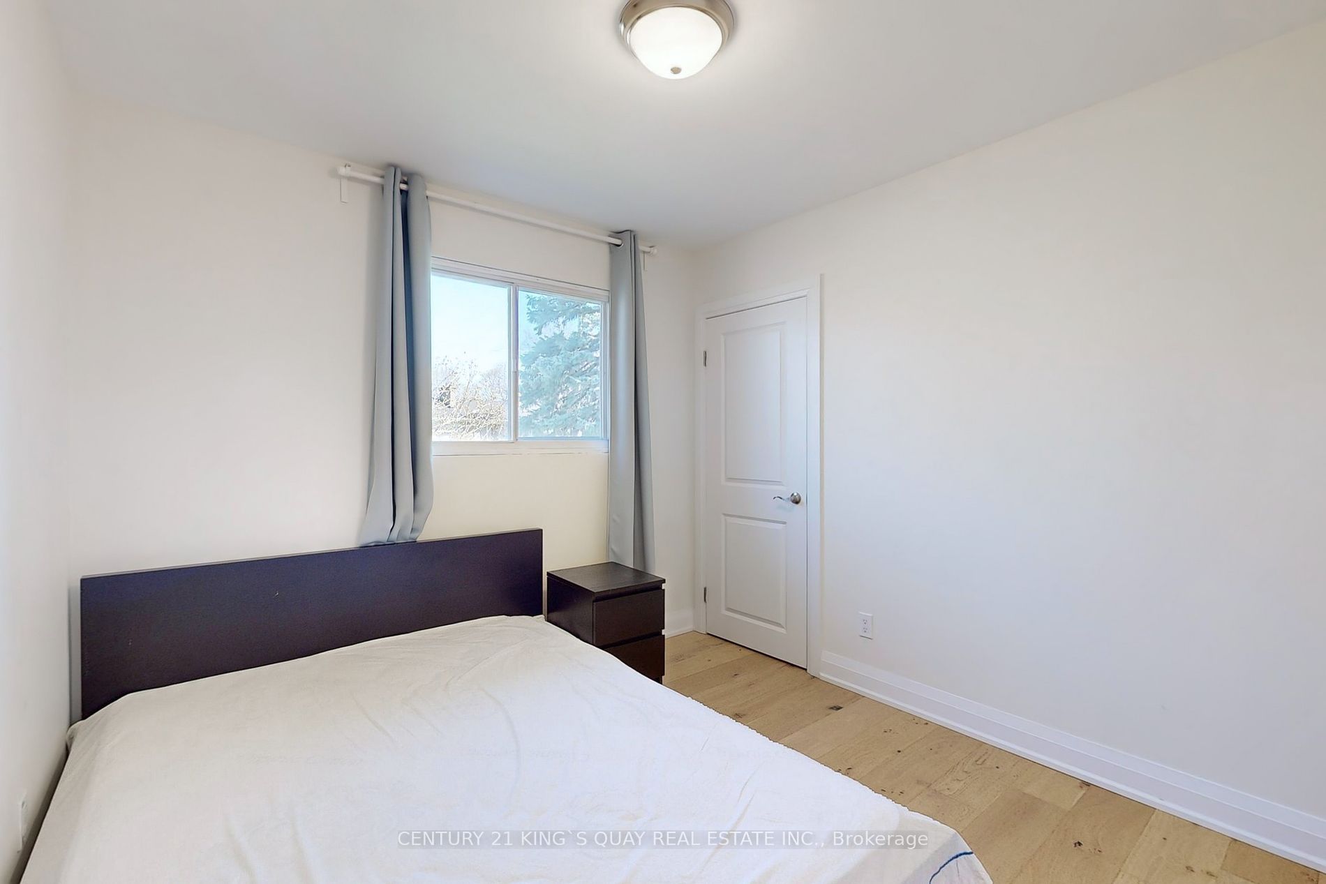 4 Honeybourne Cres